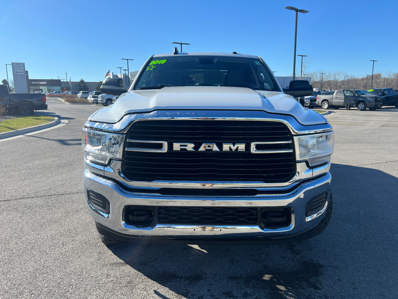 2019 Ram 2500 Big Horn 4x4 Crew Cab 64 Box 3