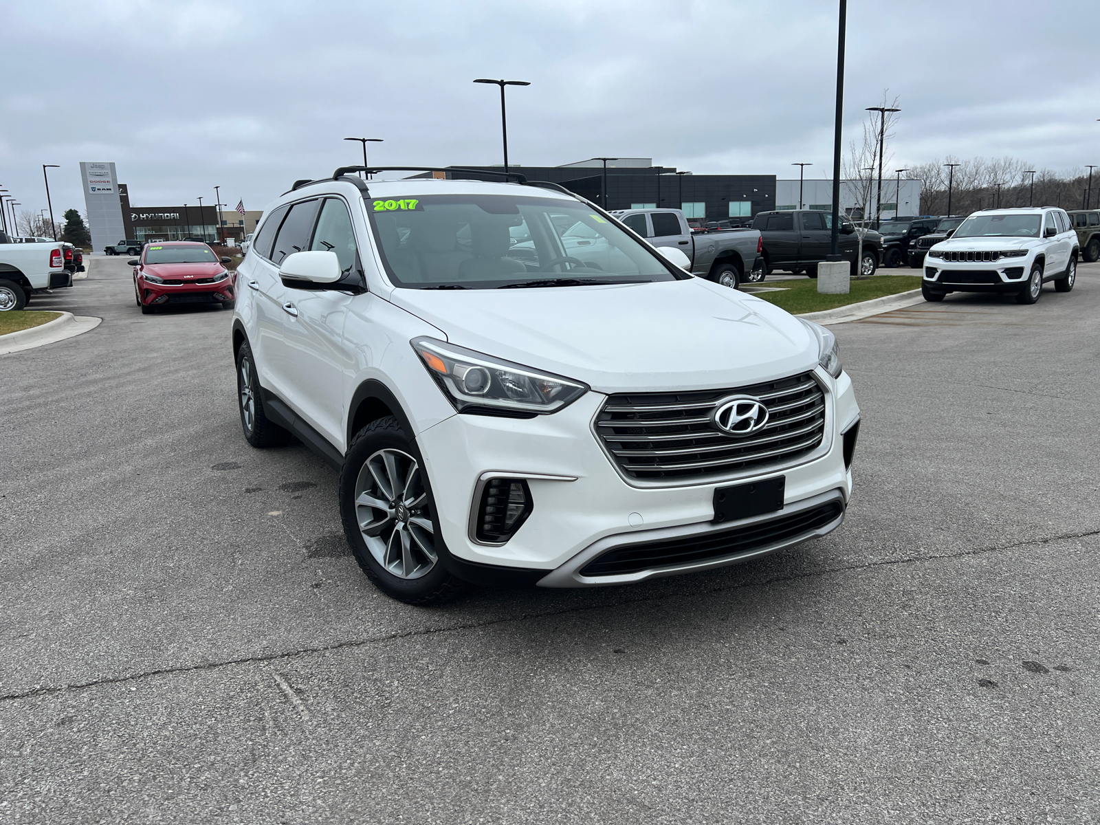 2017 Hyundai Santa Fe SE 2