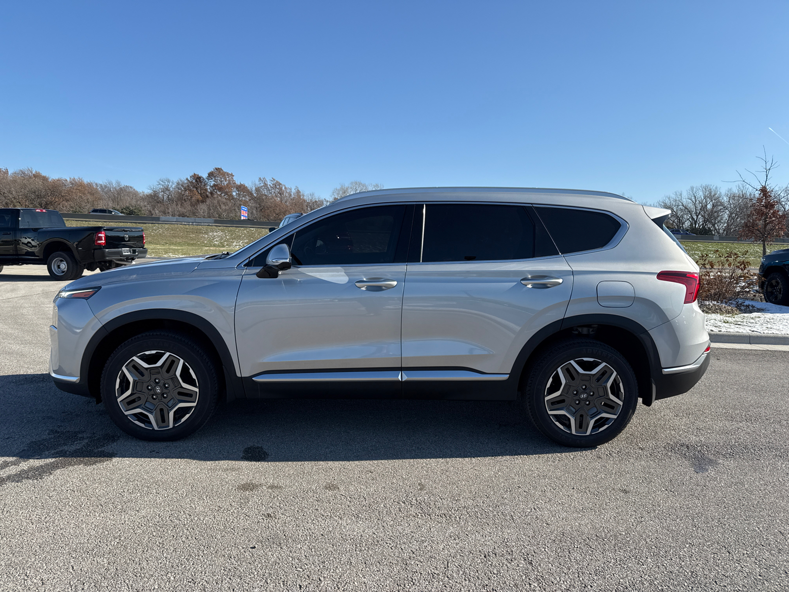 2023 Hyundai Santa Fe Plug-In Hybrid Limited 5