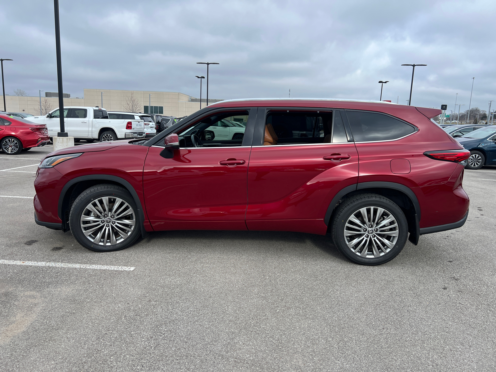 2022 Toyota Highlander Platinum 5