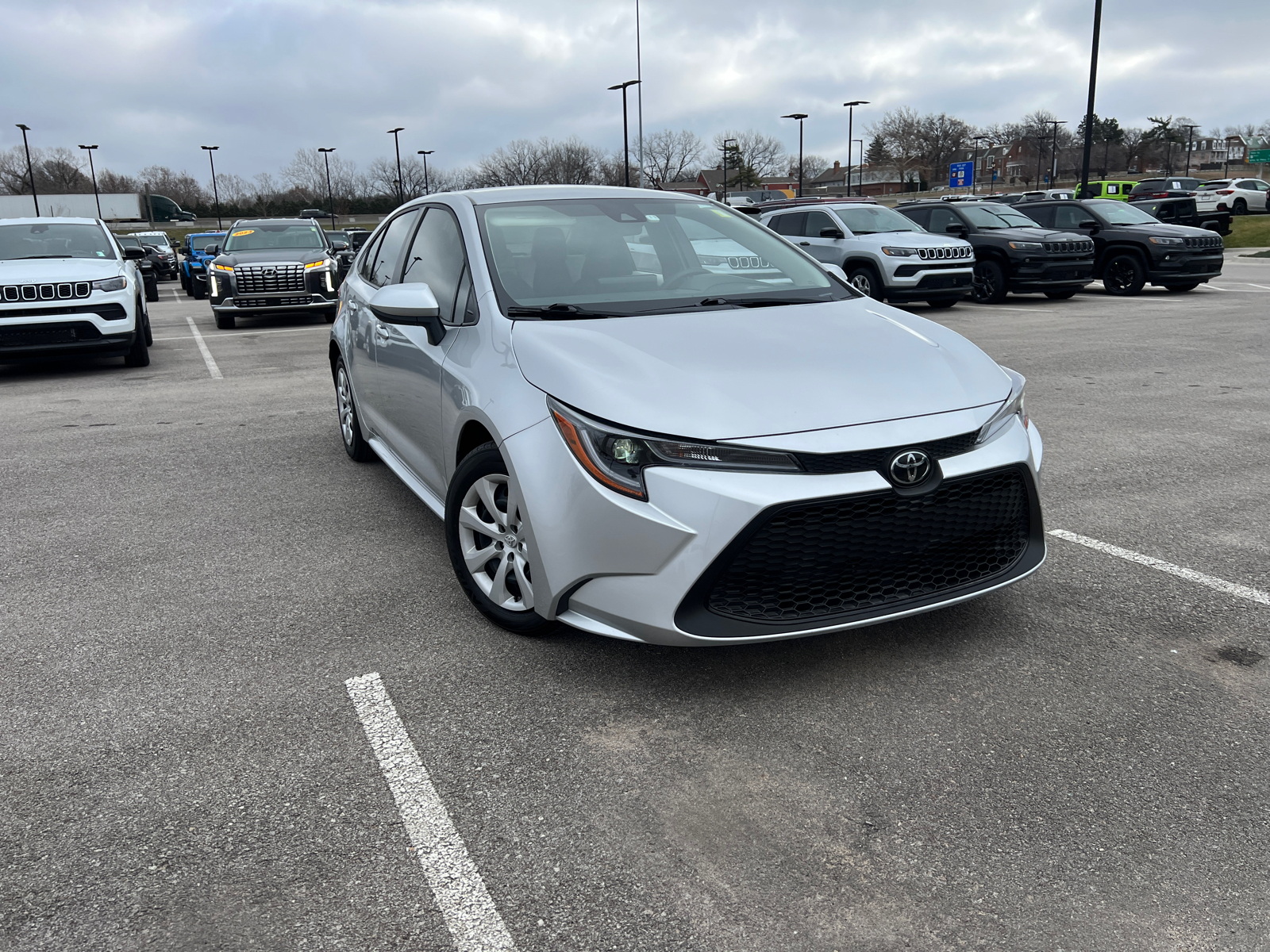 2022 Toyota Corolla LE 2