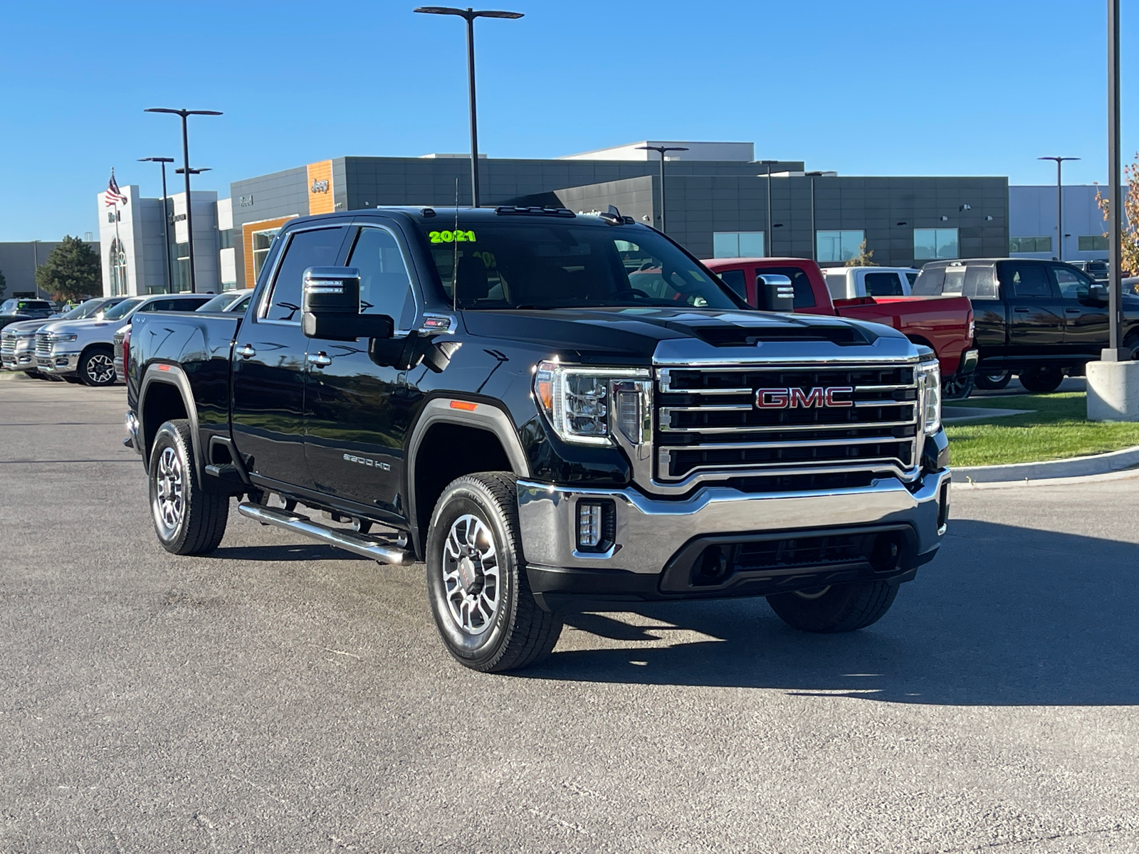 2021 GMC Sierra 2500HD SLT 4WD Crew Cab 159 2