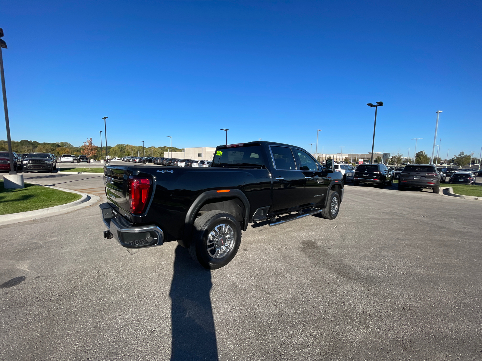 2021 GMC Sierra 2500HD SLT 4WD Crew Cab 159 9