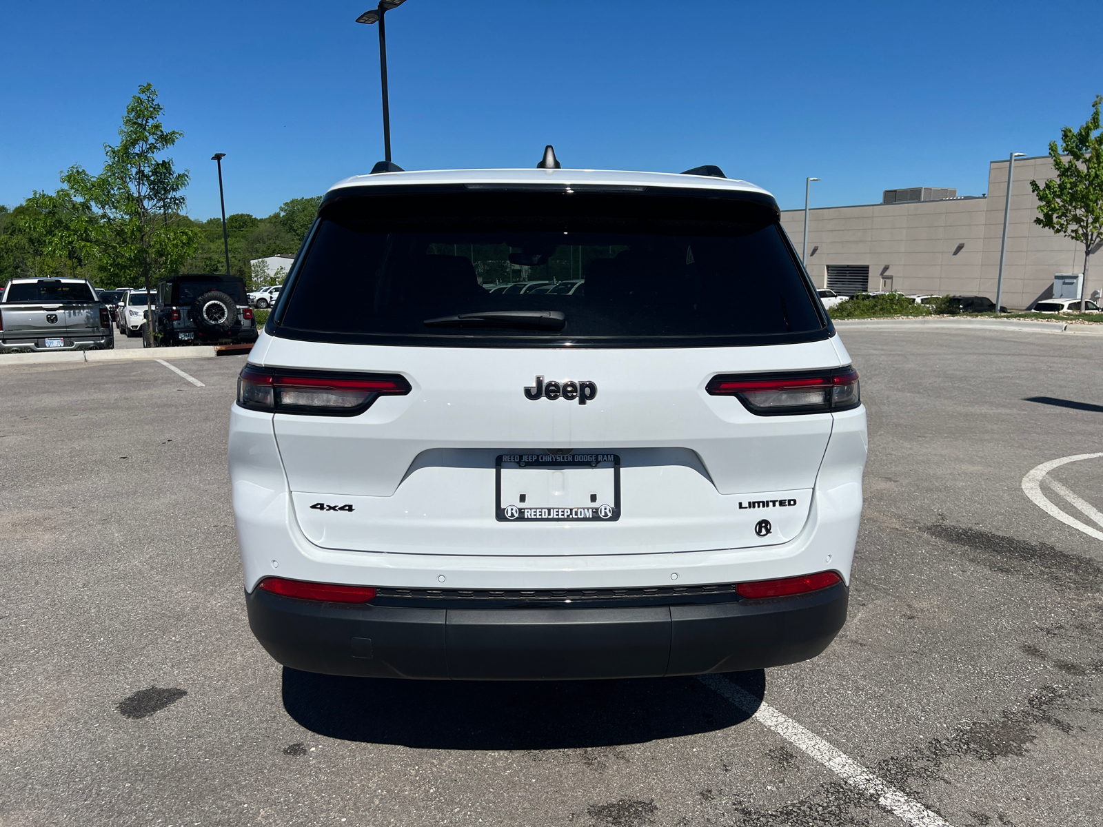 2024 Jeep Grand Cherokee L Limited 8