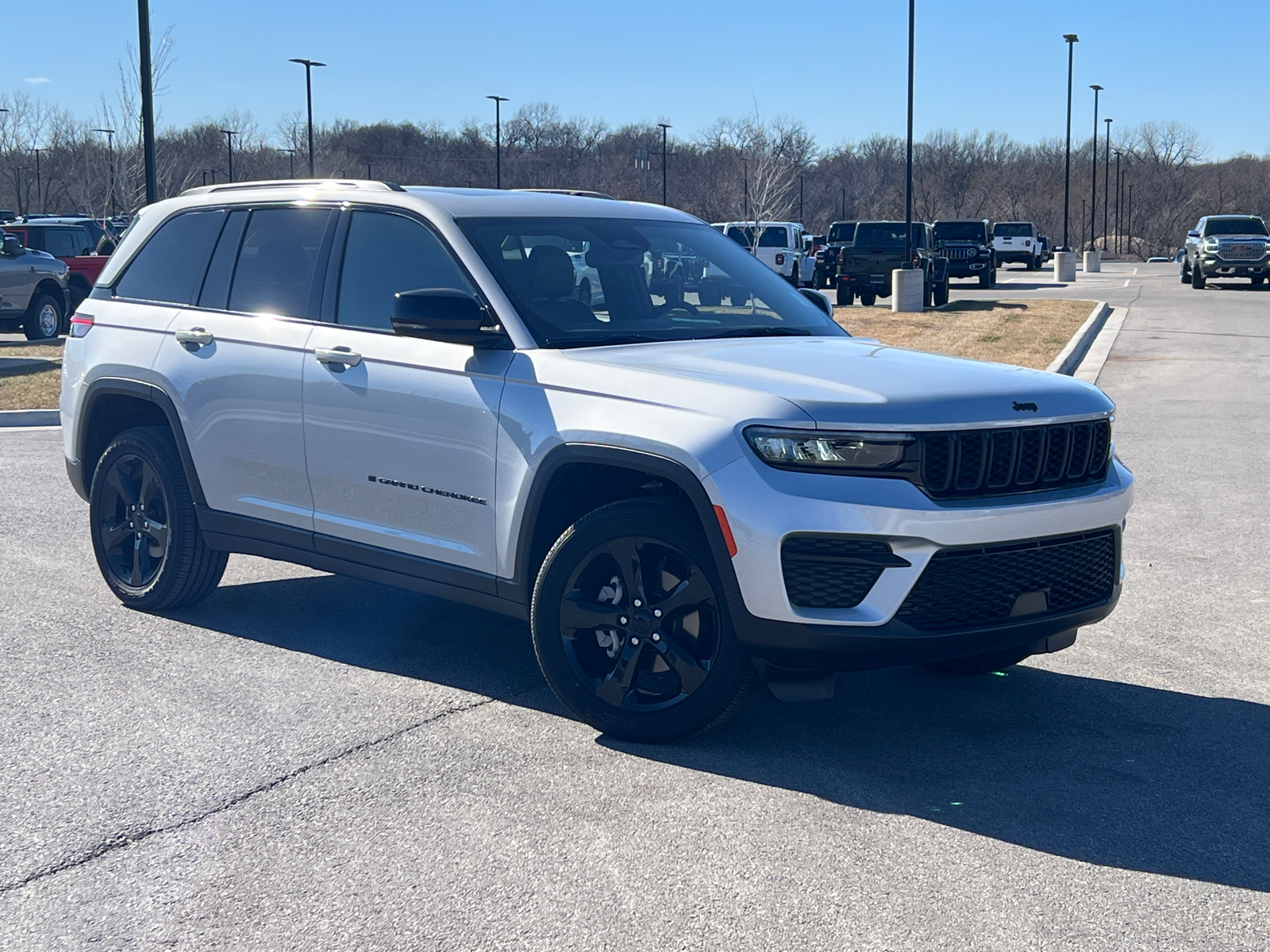 2024 Jeep Grand Cherokee Altitude X 1