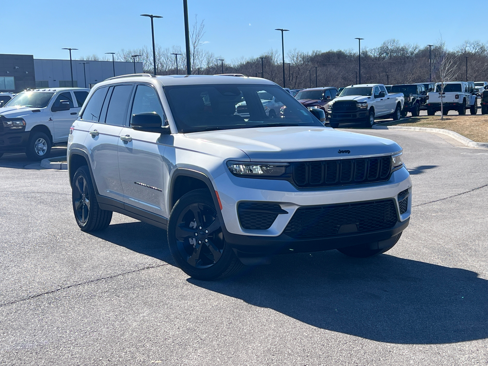 2024 Jeep Grand Cherokee Altitude X 2