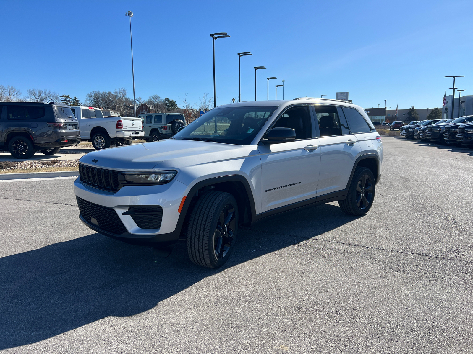 2024 Jeep Grand Cherokee Altitude X 4