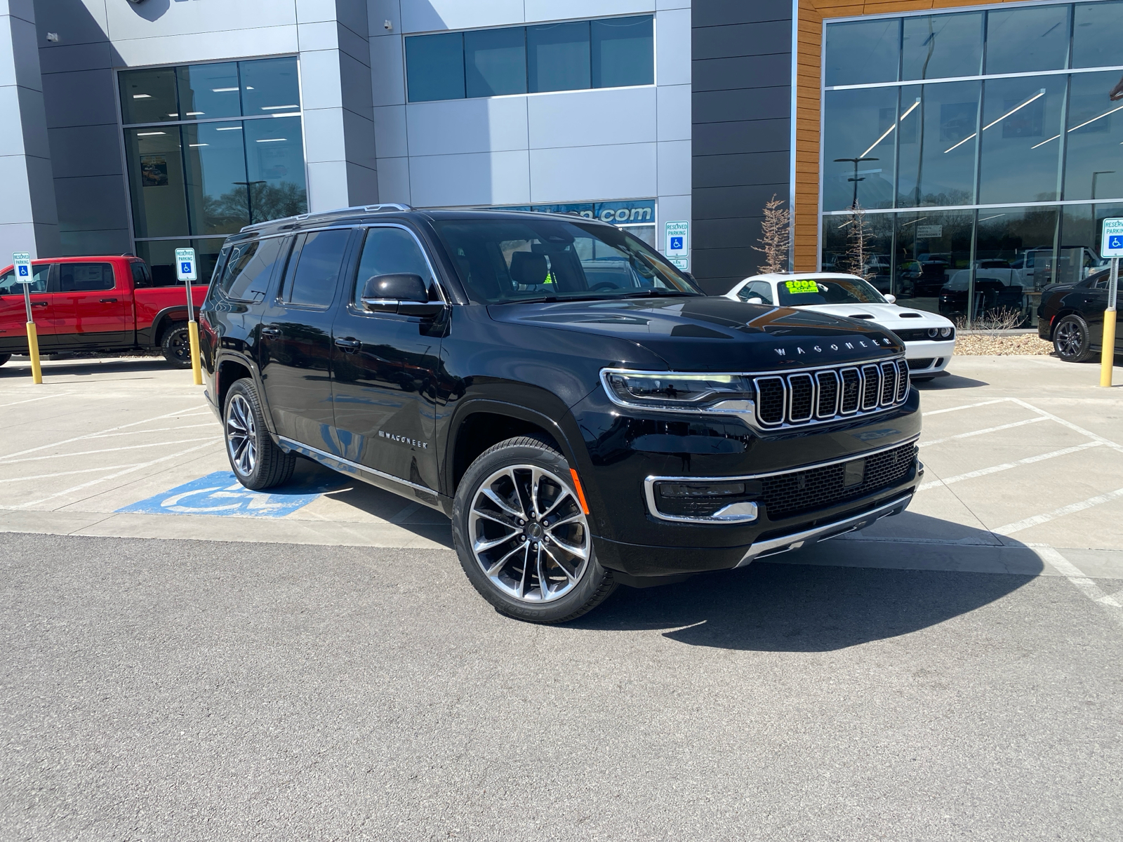 2024 Jeep Wagoneer L Series III 1