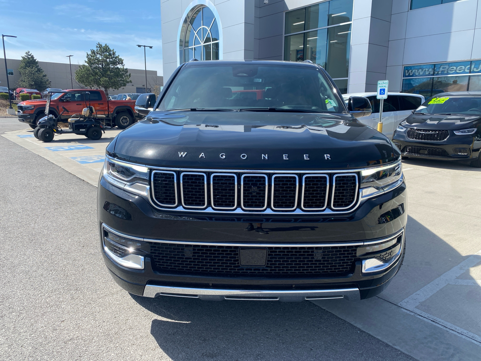 2024 Jeep Wagoneer L Series III 3