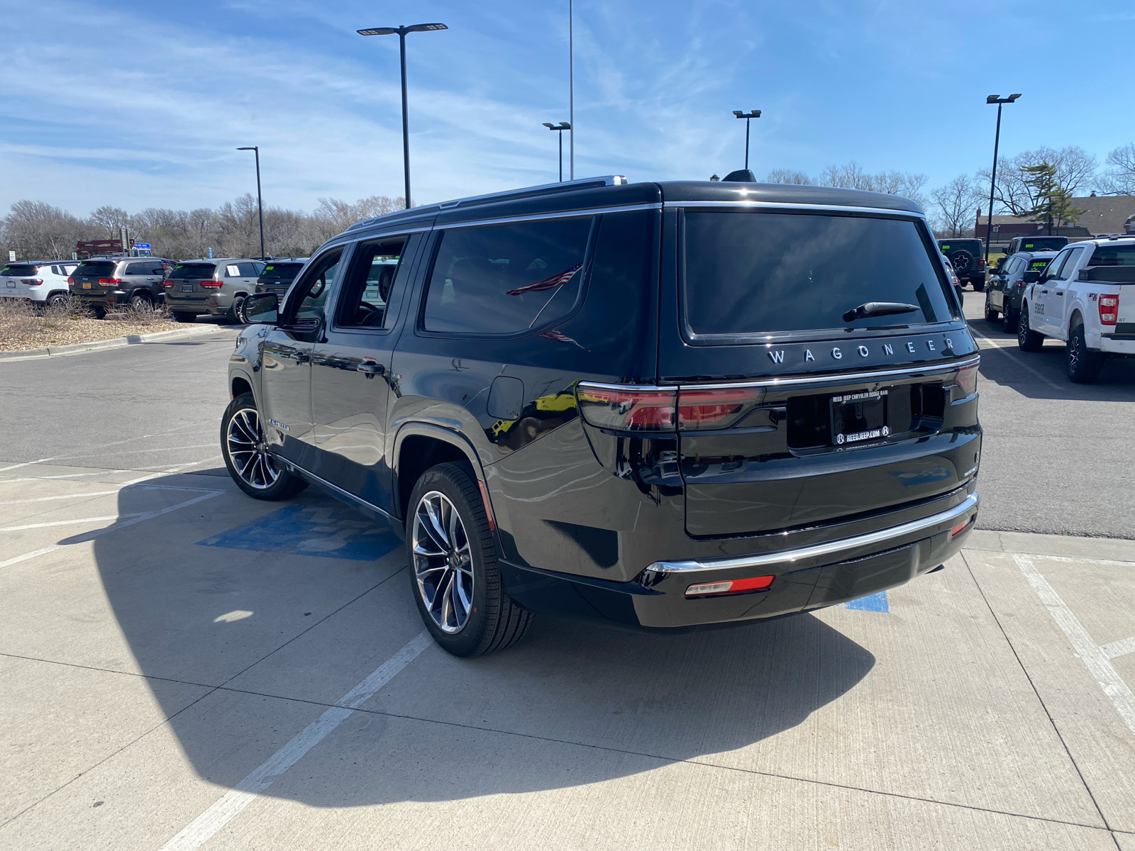 2024 Jeep Wagoneer L Series III 7