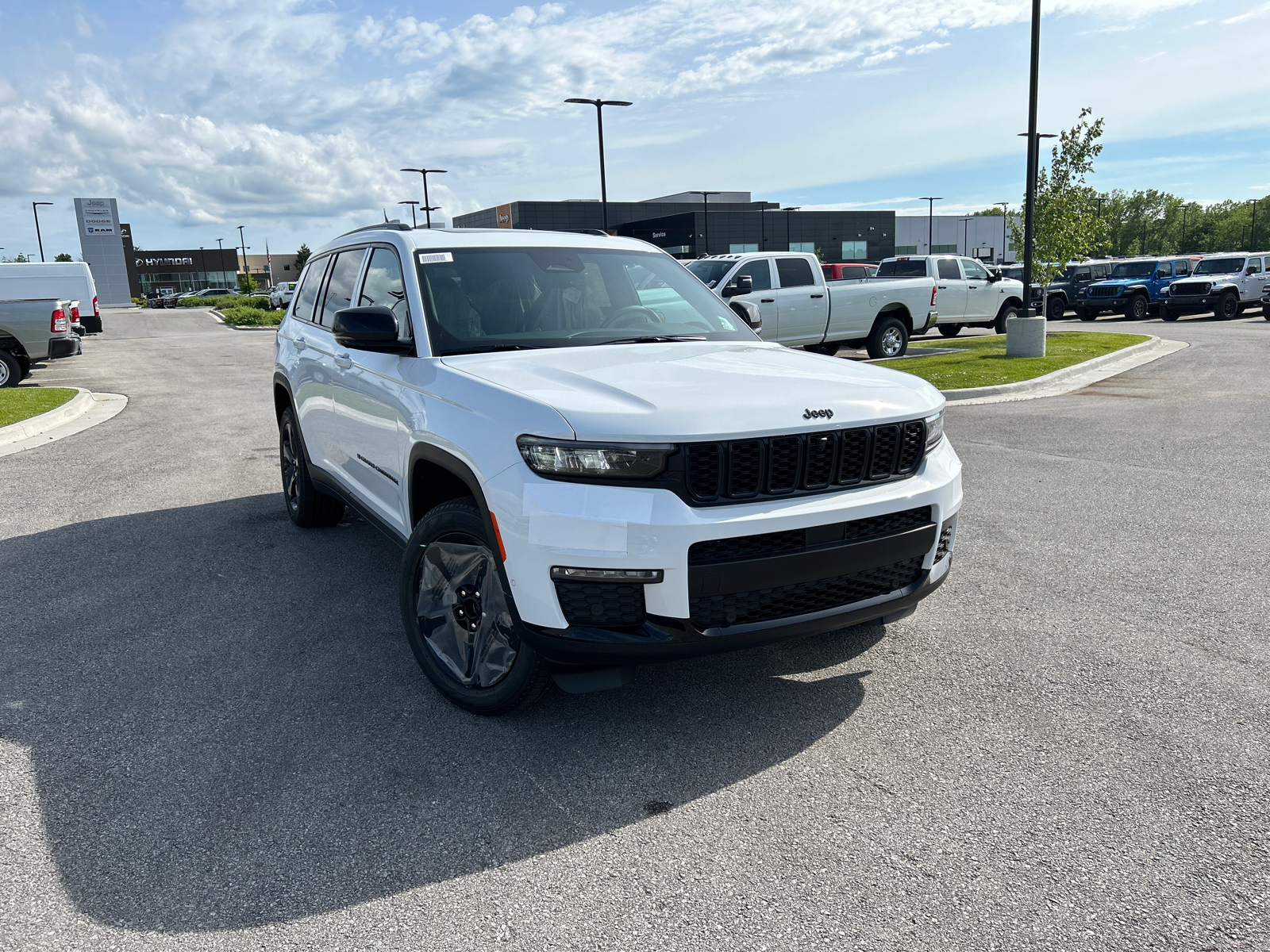 2024 Jeep Grand Cherokee L Limited 2