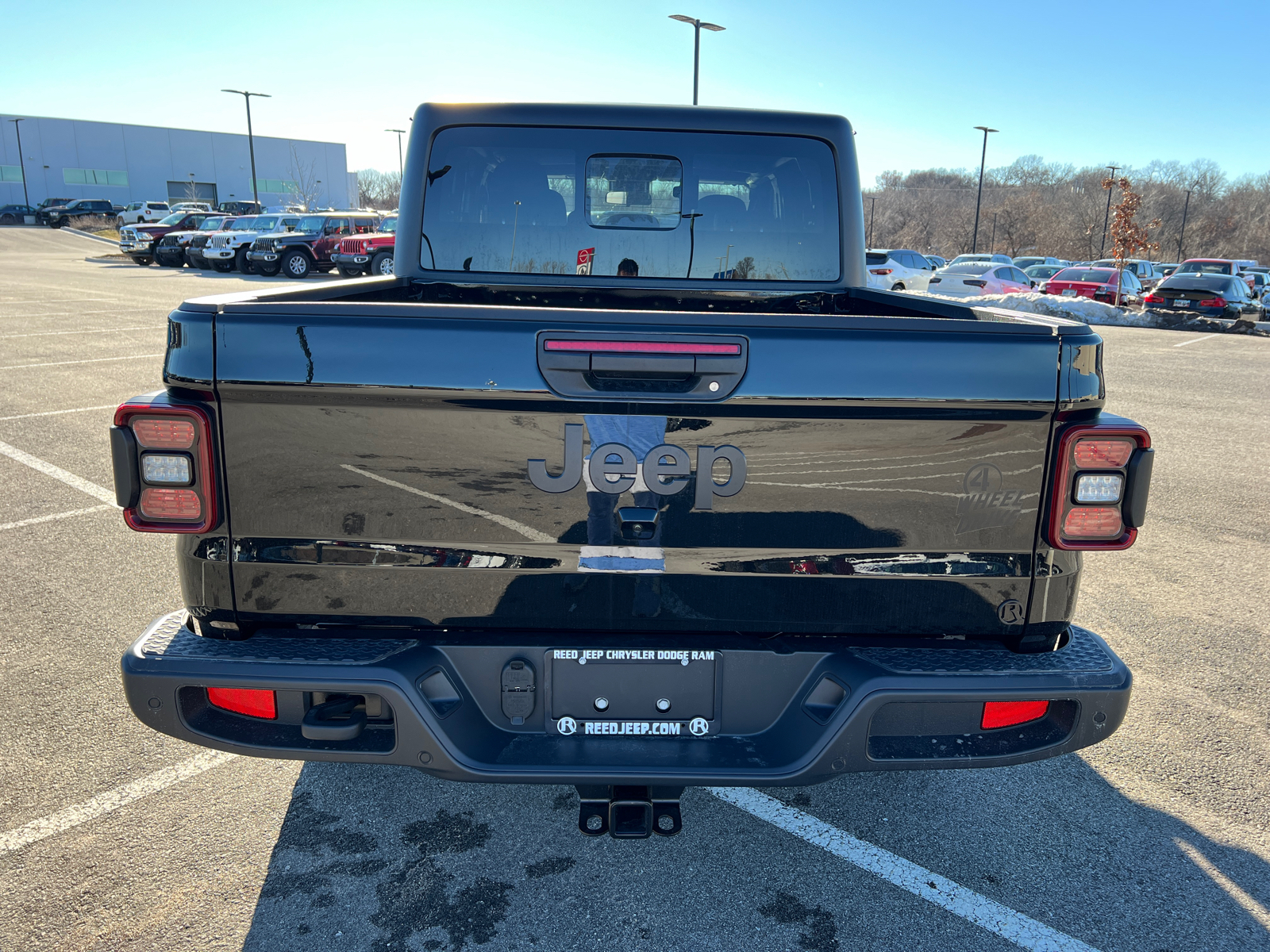 2024 Jeep Gladiator Willys 4x4 7