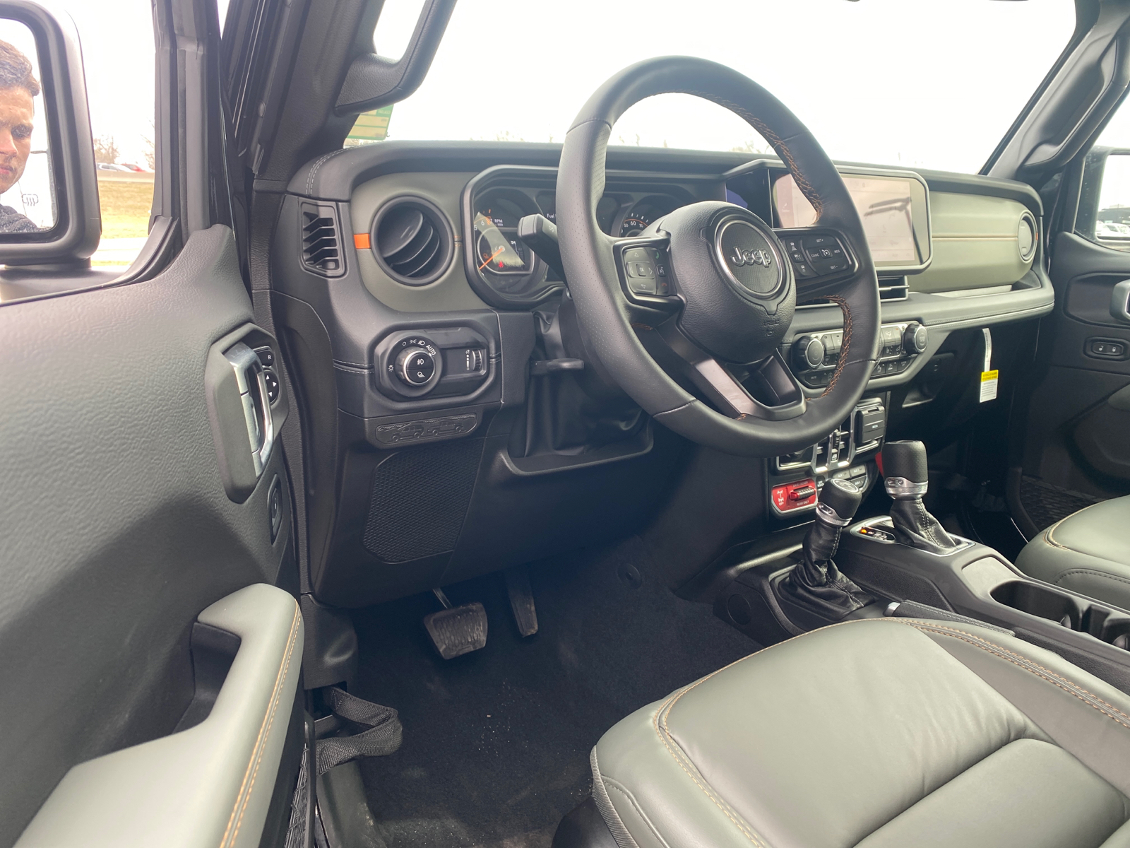 2024 Jeep Gladiator Mojave X 4x4 17