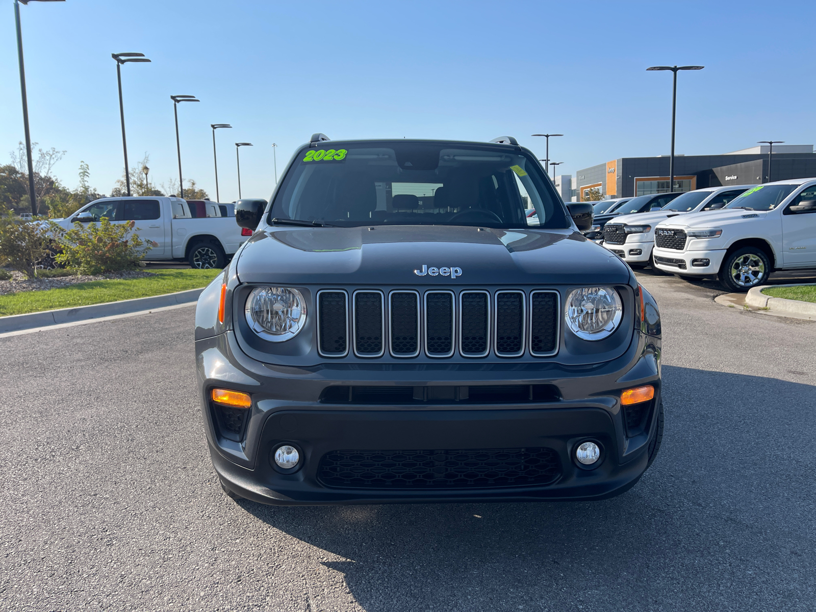 2023 Jeep Renegade Limited 3