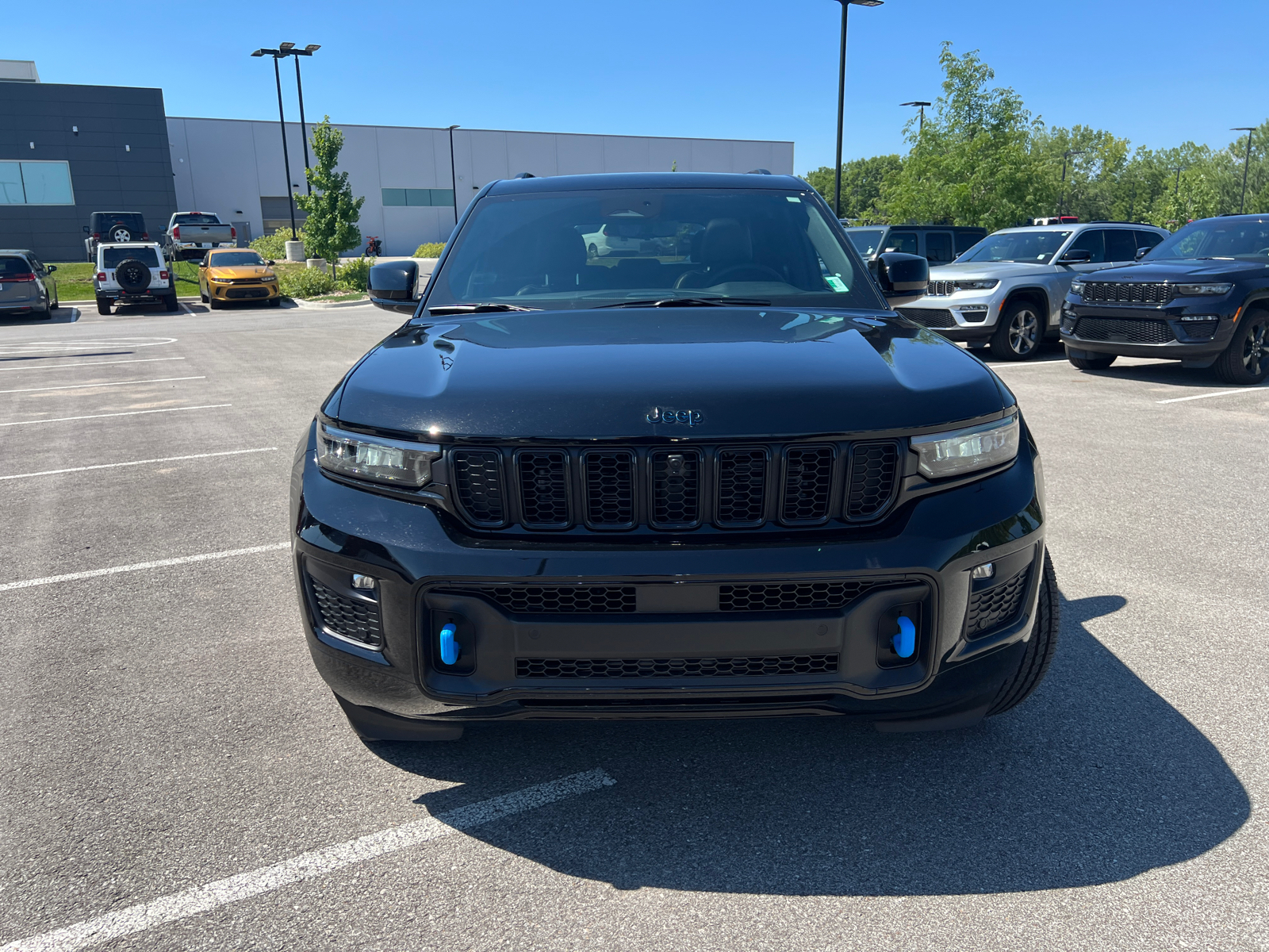 2024 Jeep Grand Cherokee 4xe Anniversary Edition 3