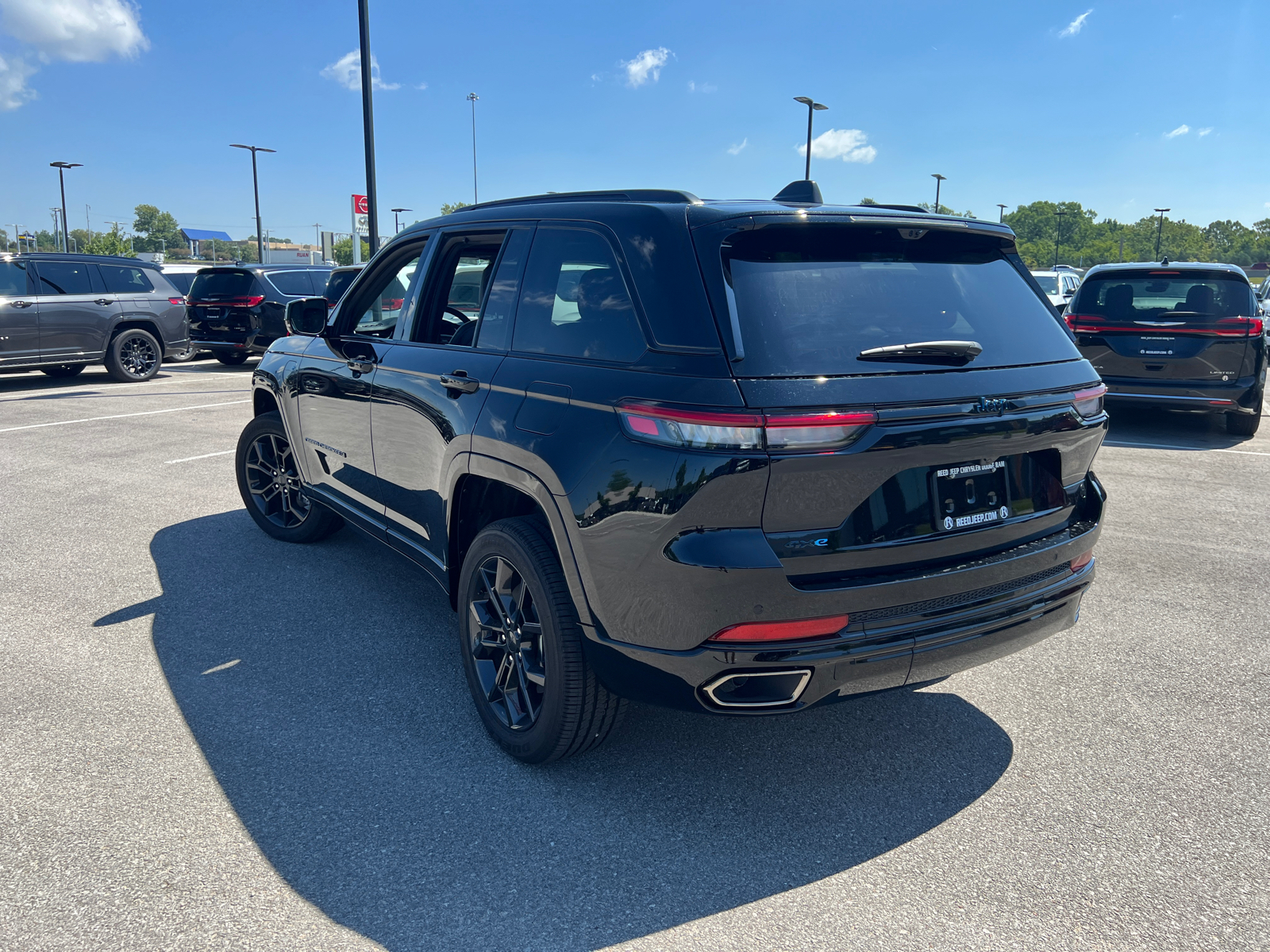 2024 Jeep Grand Cherokee 4xe Anniversary Edition 7