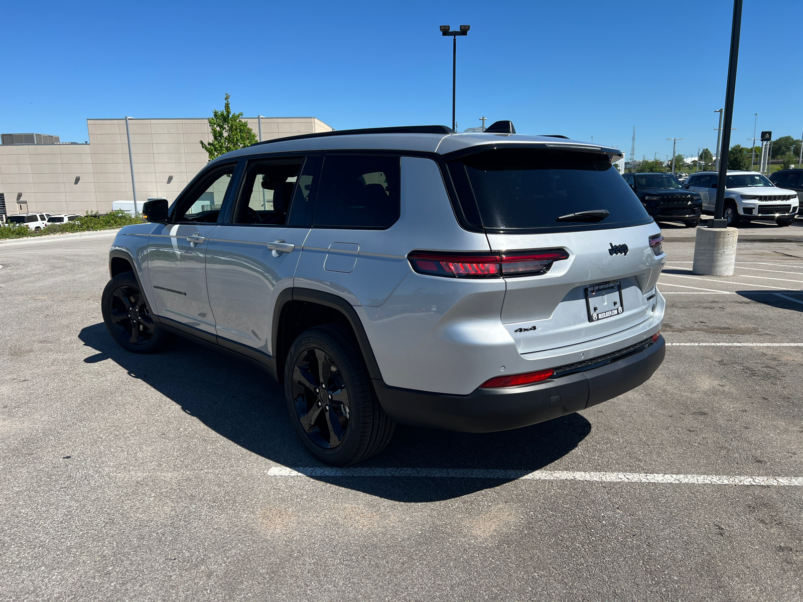 2024 Jeep Grand Cherokee L Limited 7