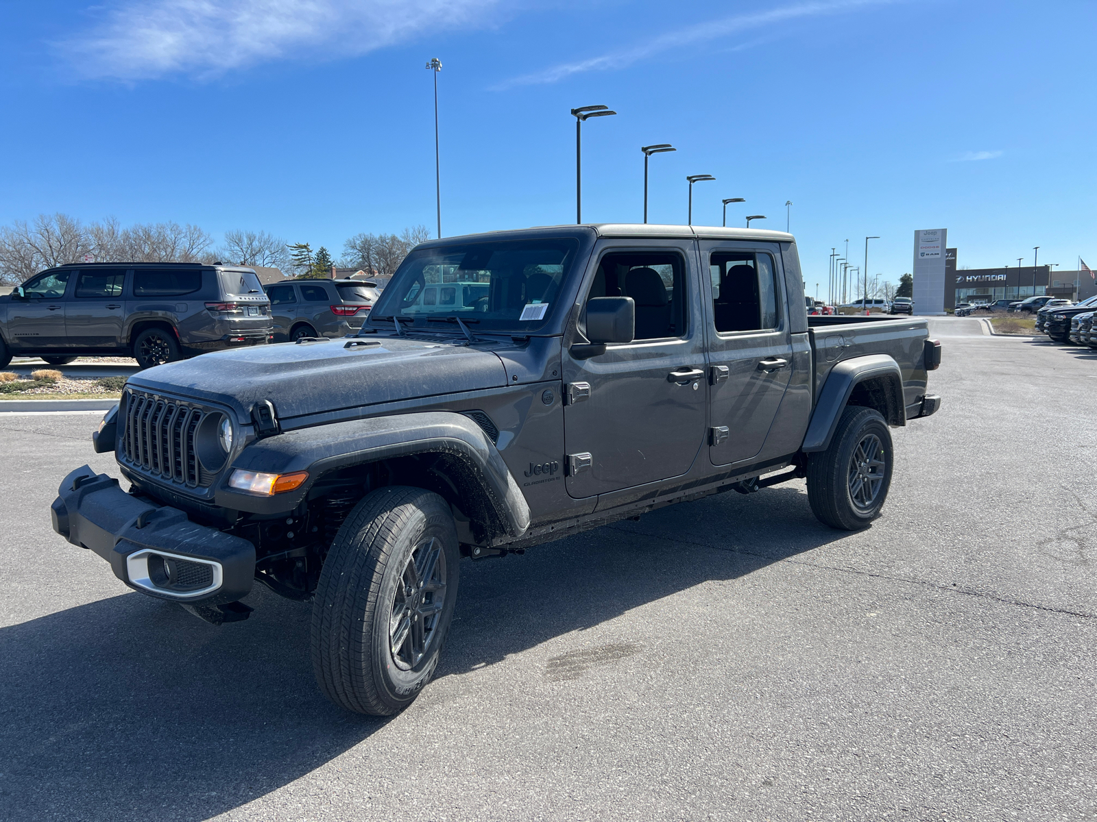 2024 Jeep Gladiator Sport S 4x4 4