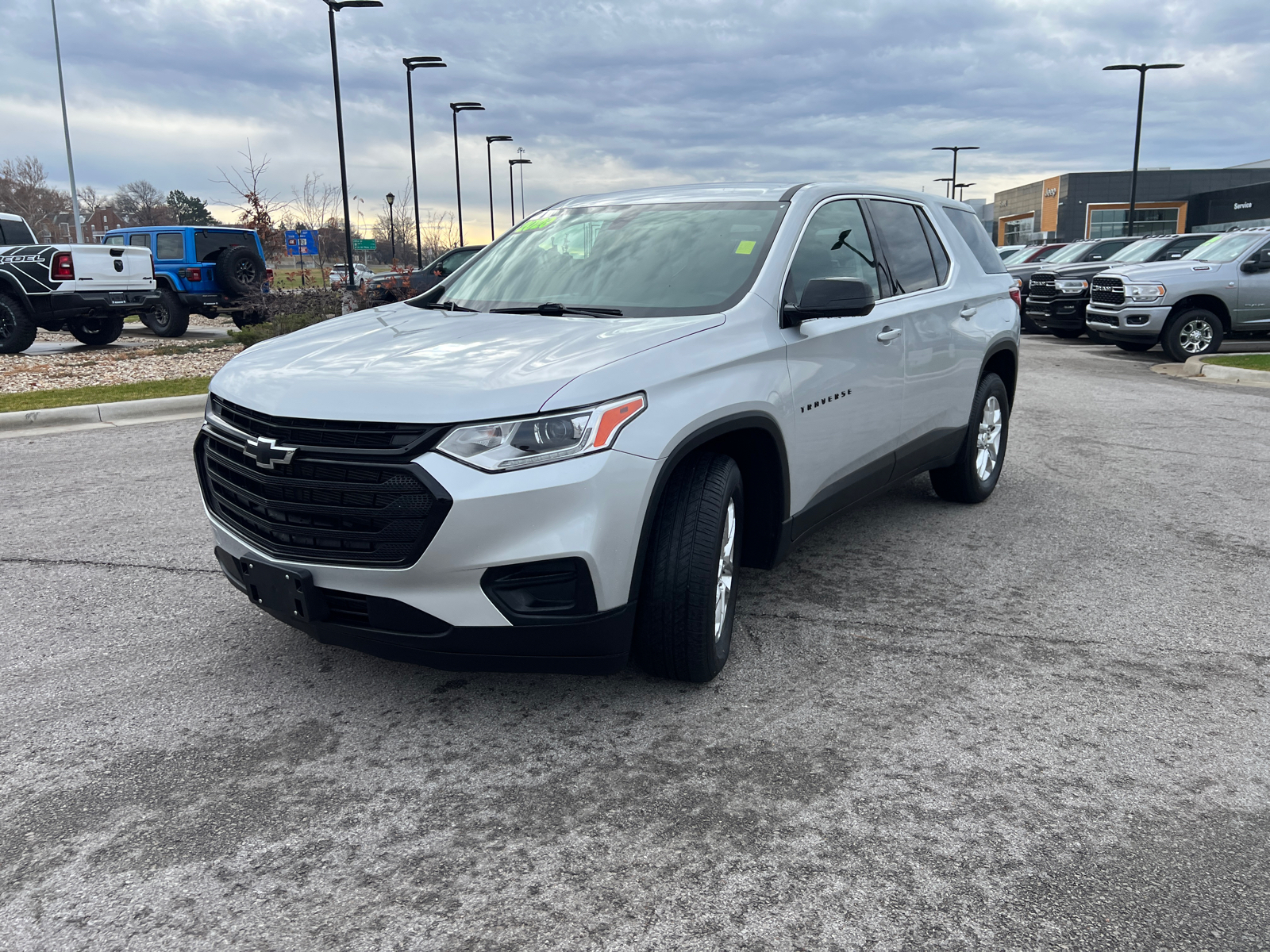 2020 Chevrolet Traverse LS 4