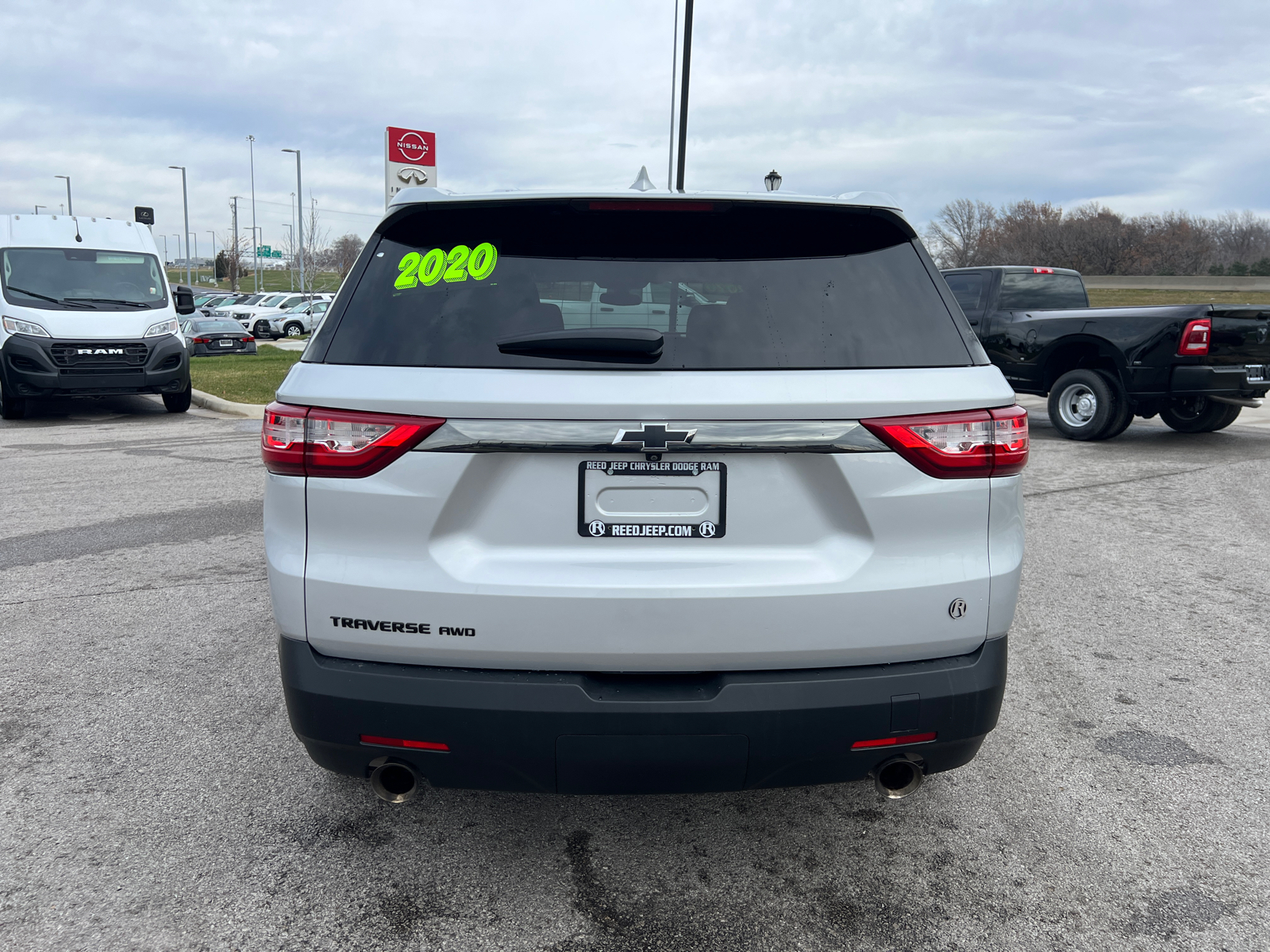 2020 Chevrolet Traverse LS 8