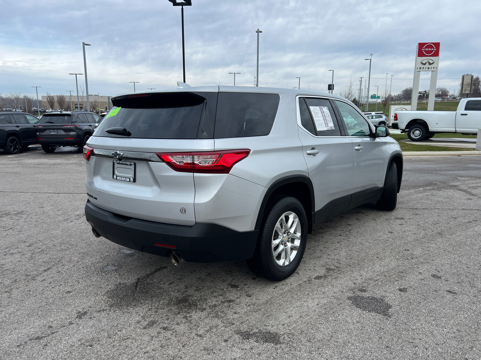 2020 Chevrolet Traverse LS 9