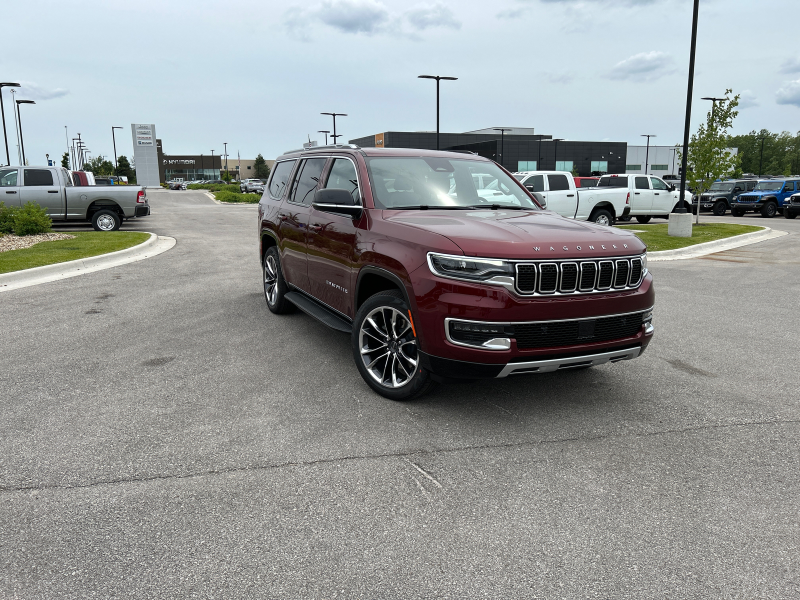 2024 Jeep Wagoneer Series II 1