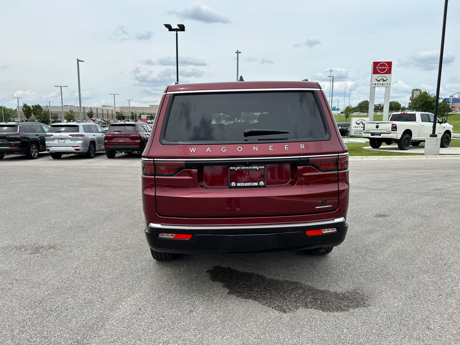 2024 Jeep Wagoneer Series II 8