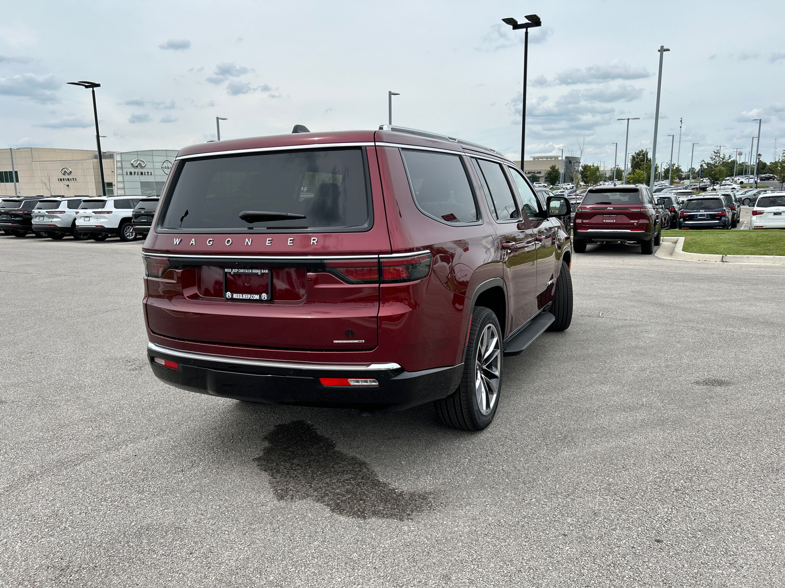 2024 Jeep Wagoneer Series II 9