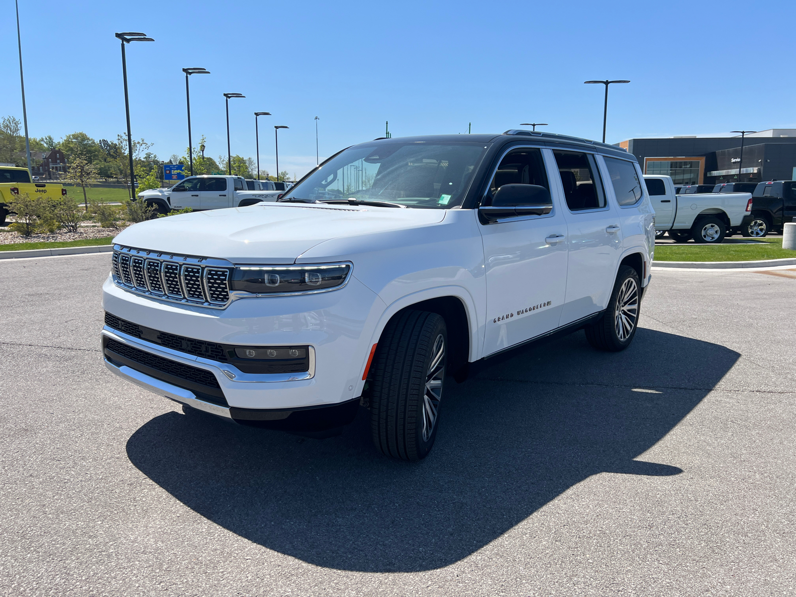 2024 Jeep Grand Wagoneer Series III 4