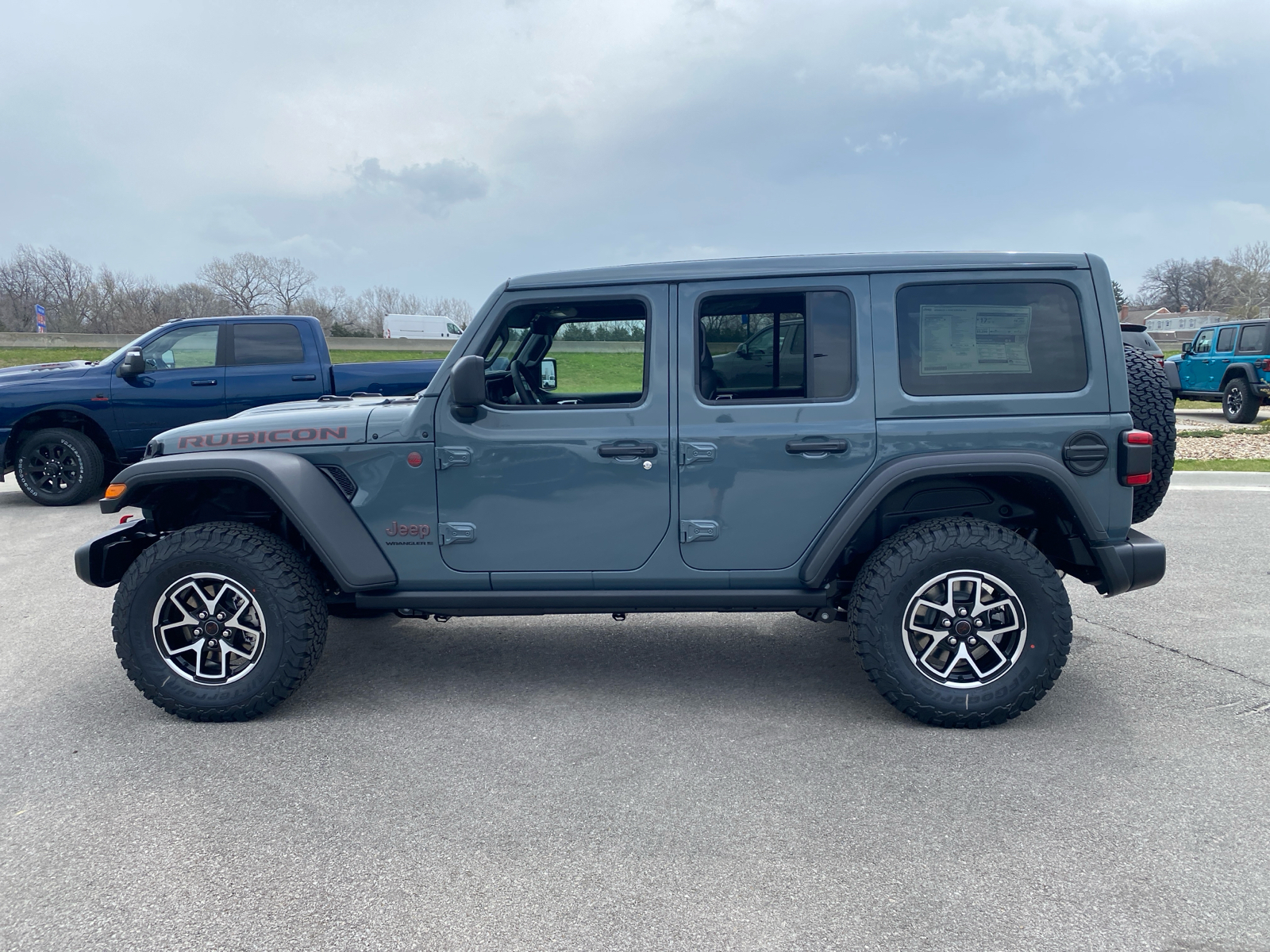 2024 Jeep Wrangler Rubicon 5