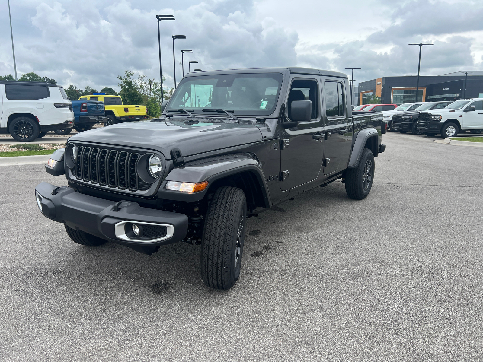 2024 Jeep Gladiator Sport S 4x4 4