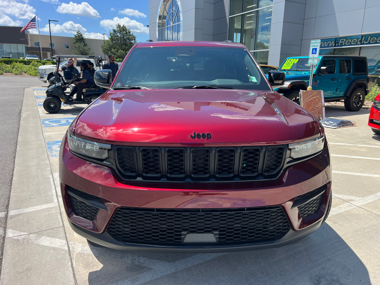 2024 Jeep Grand Cherokee Altitude X 3