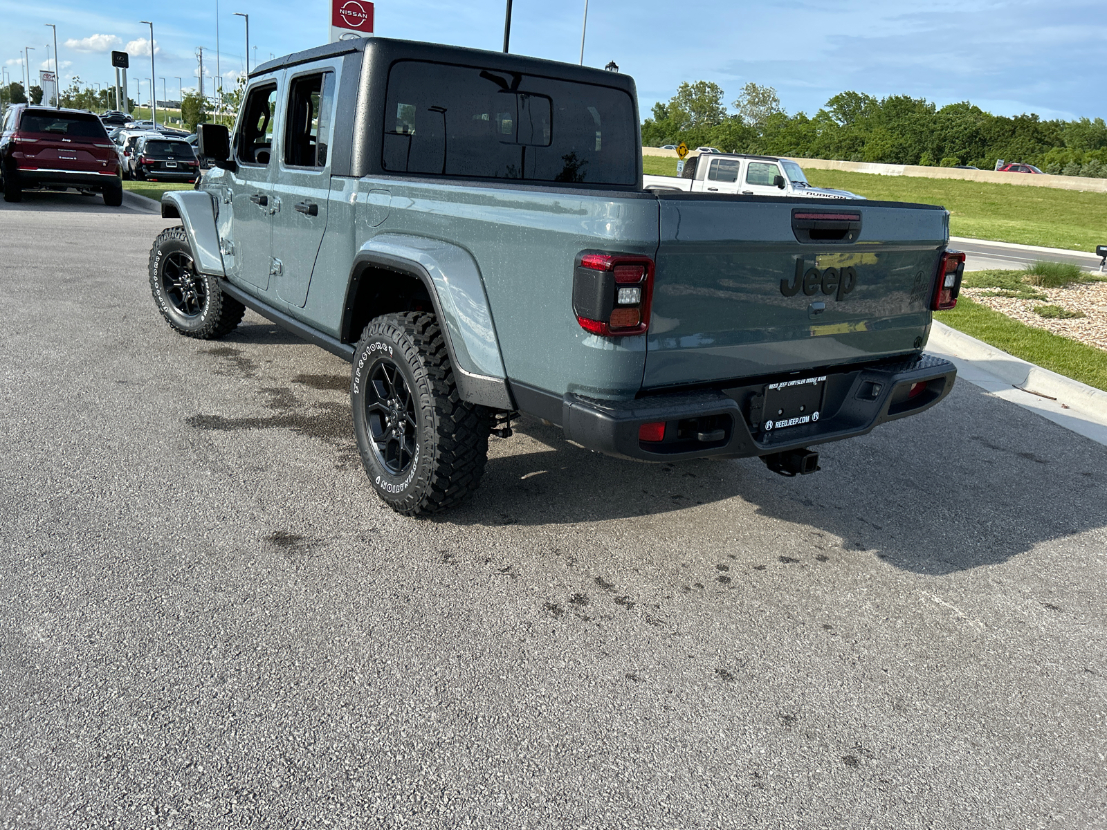 2024 Jeep Gladiator Willys 4x4 7