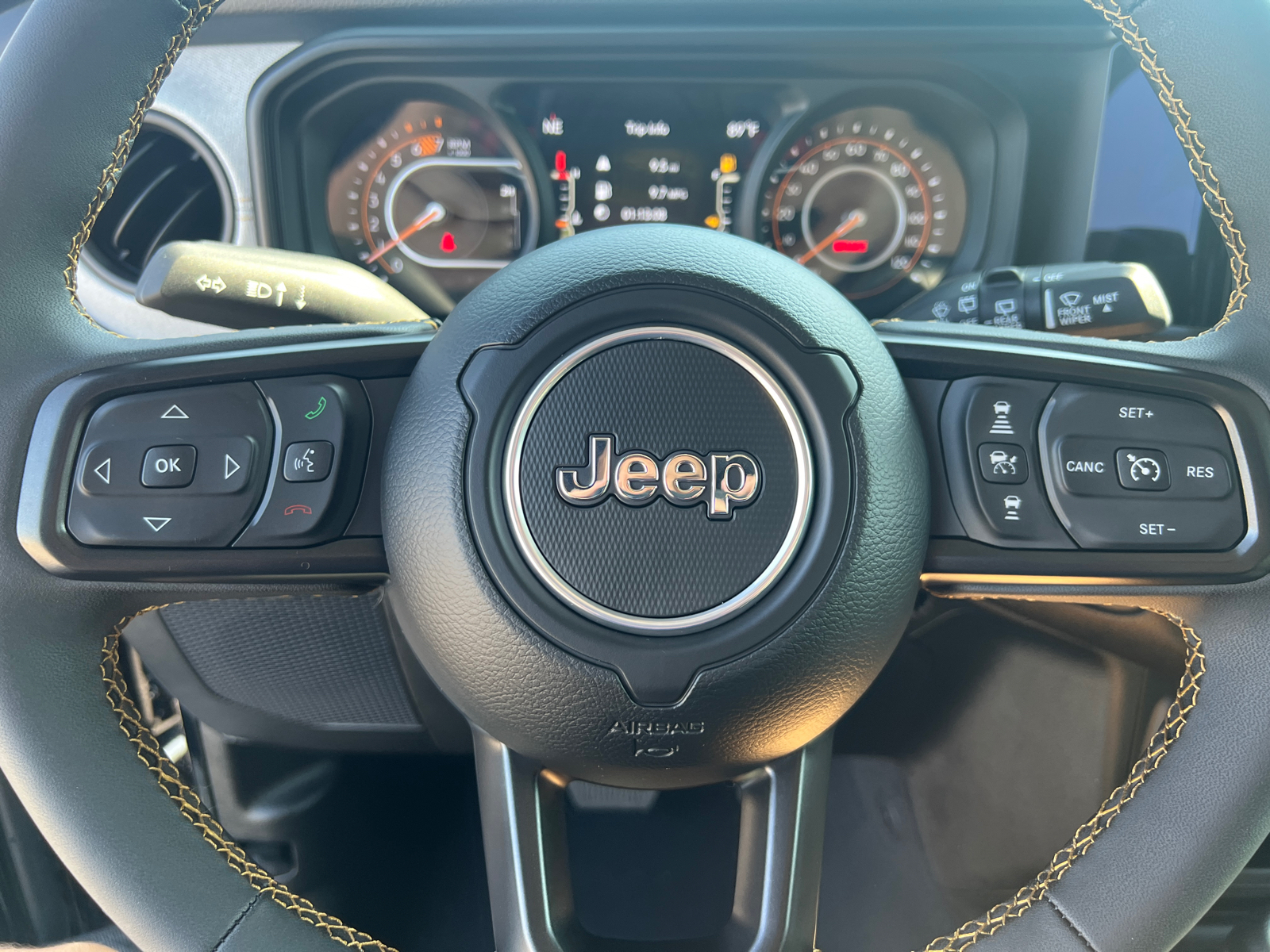 2024 Jeep Wrangler Sport S 22