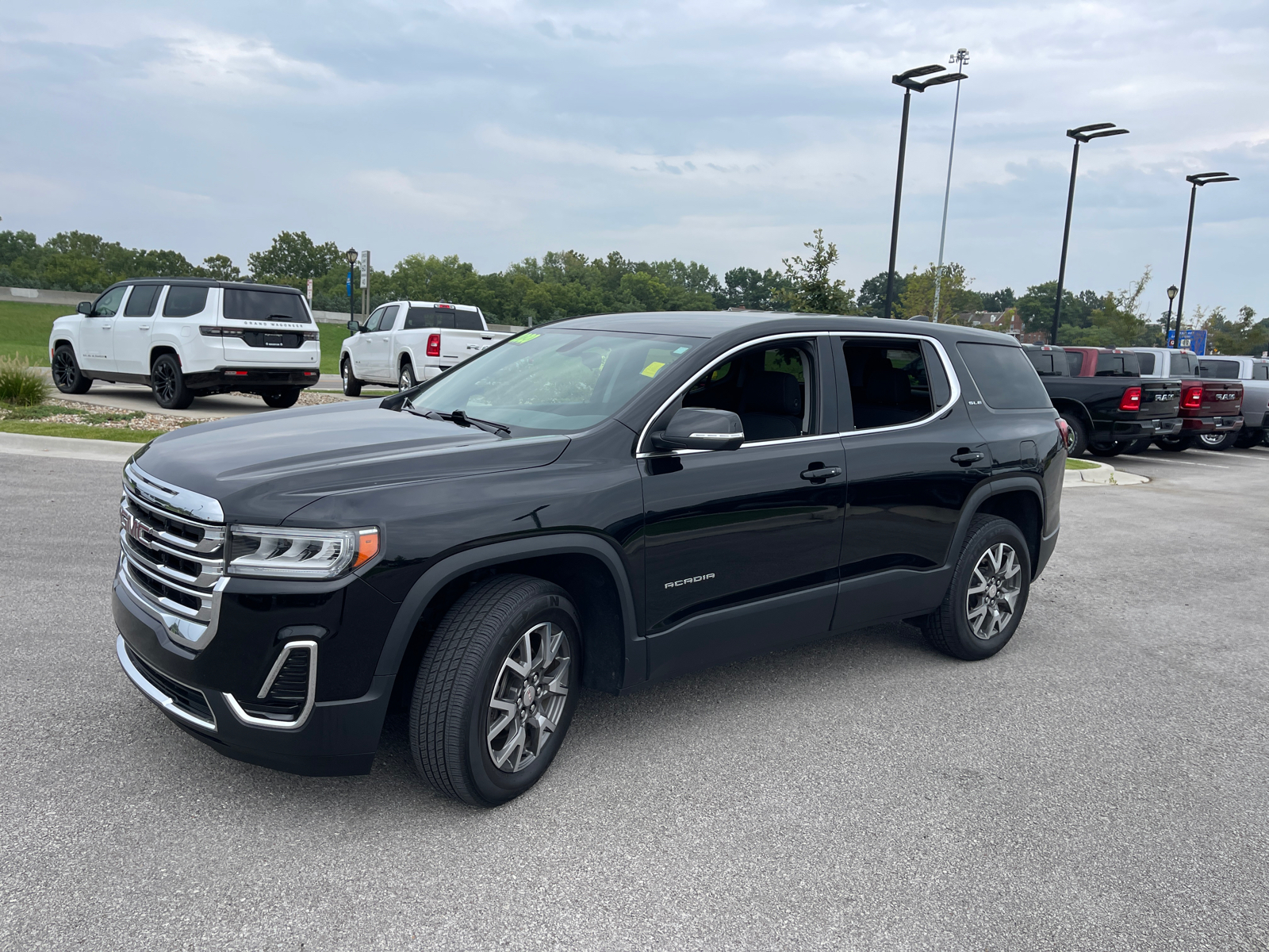 2020 GMC Acadia SLE 4