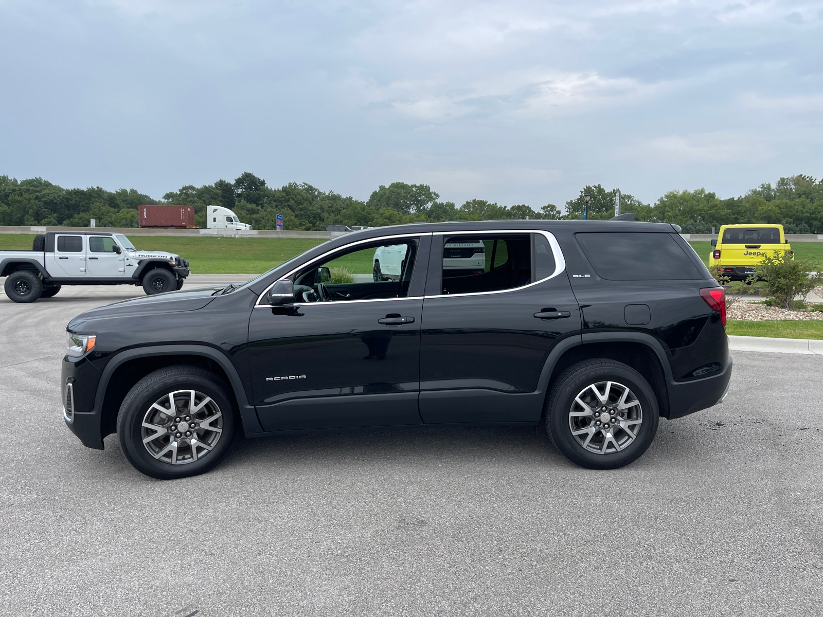 2020 GMC Acadia SLE 5