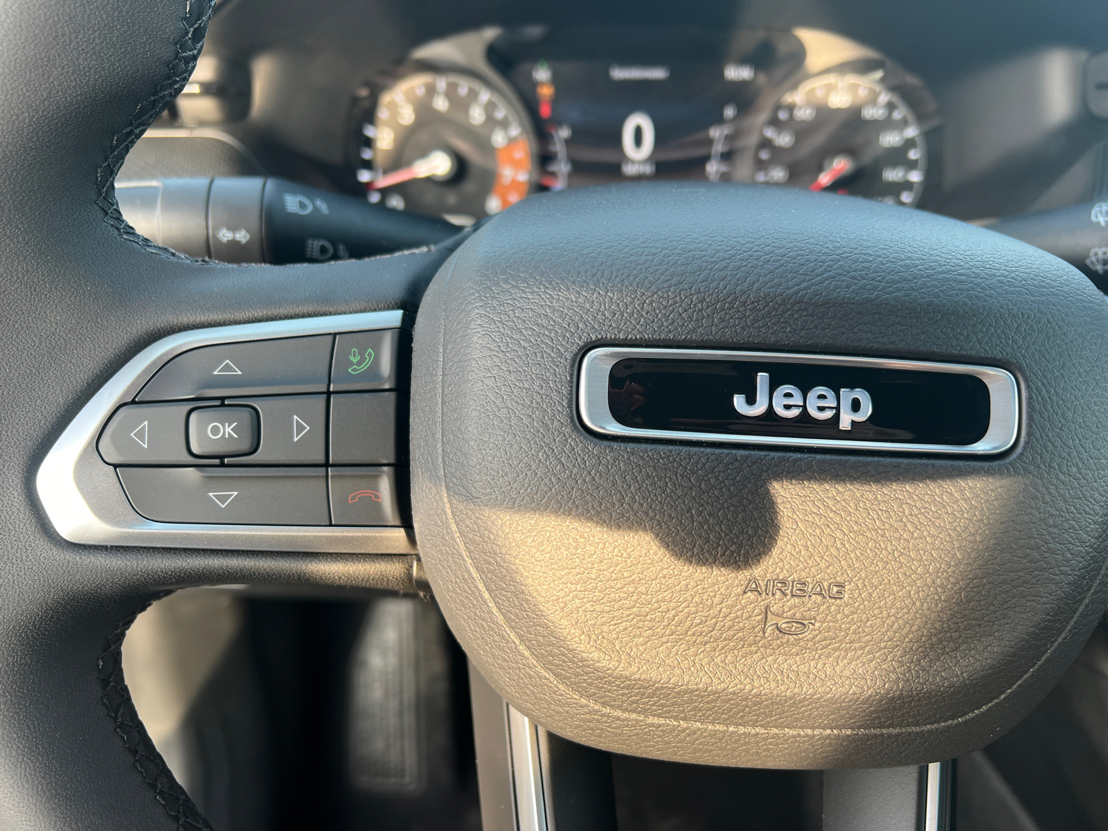 2024 Jeep Compass Latitude 19