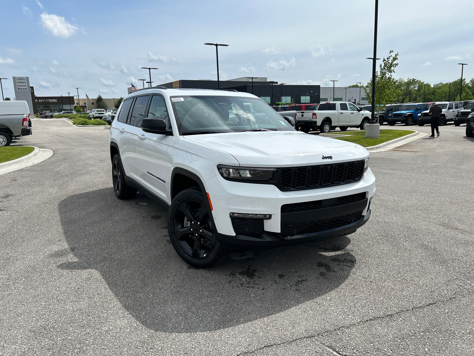 2024 Jeep Grand Cherokee L Limited 2