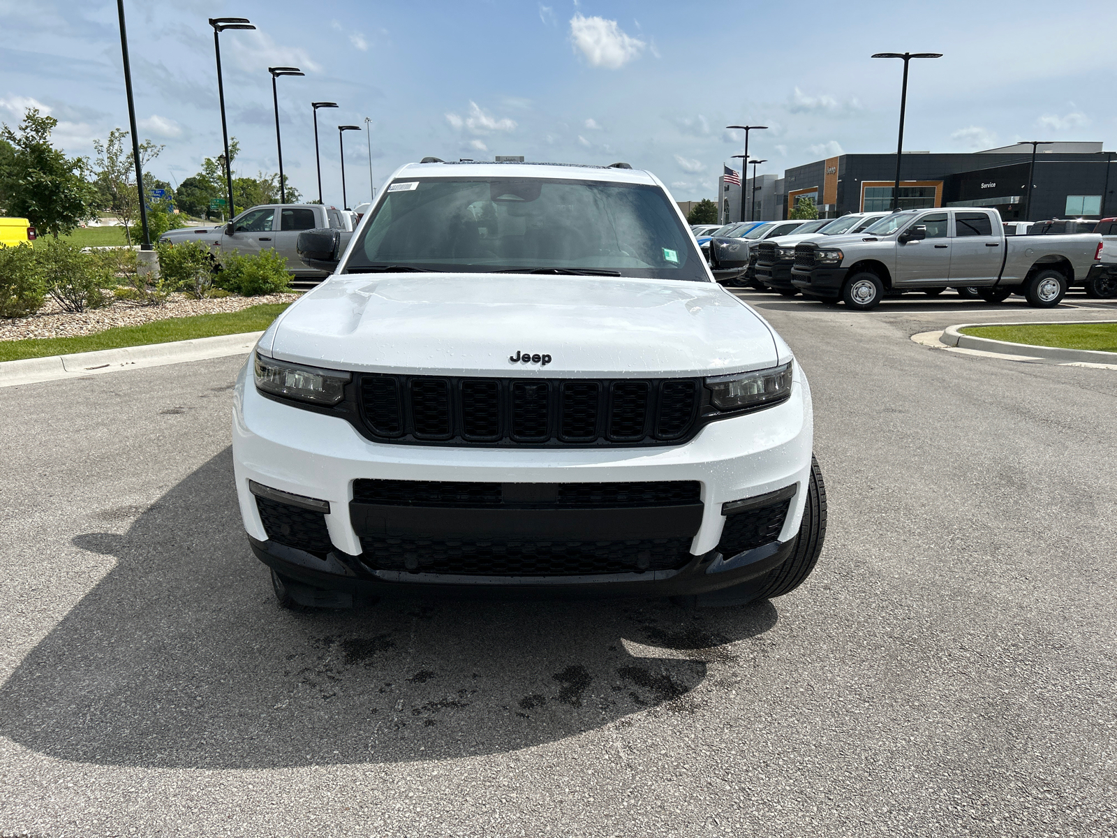 2024 Jeep Grand Cherokee L Limited 3