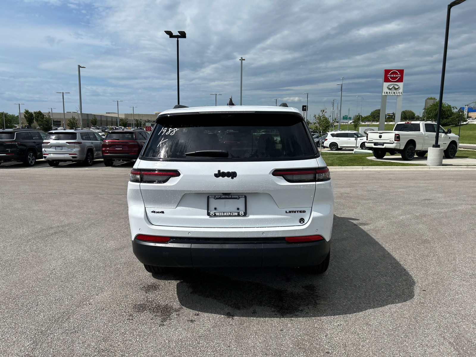 2024 Jeep Grand Cherokee L Limited 8