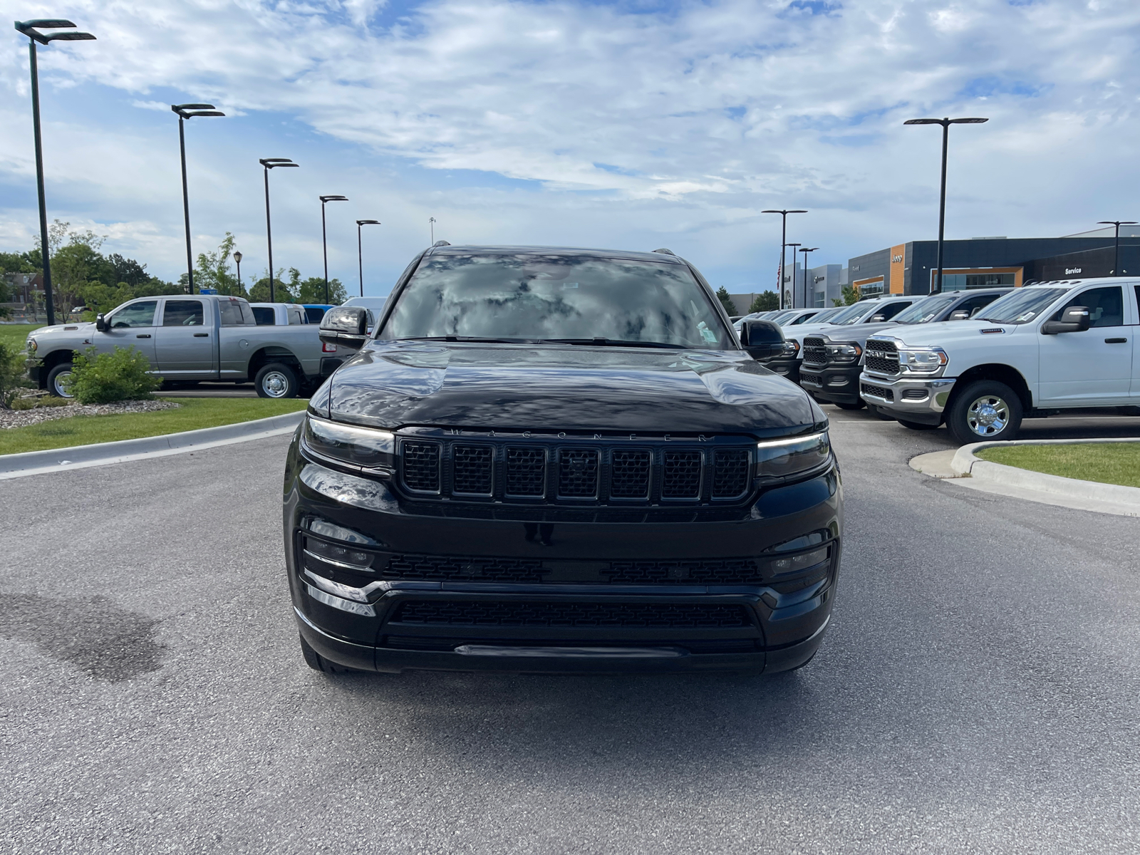 2024 Jeep Grand Wagoneer Series II Obsidian 3