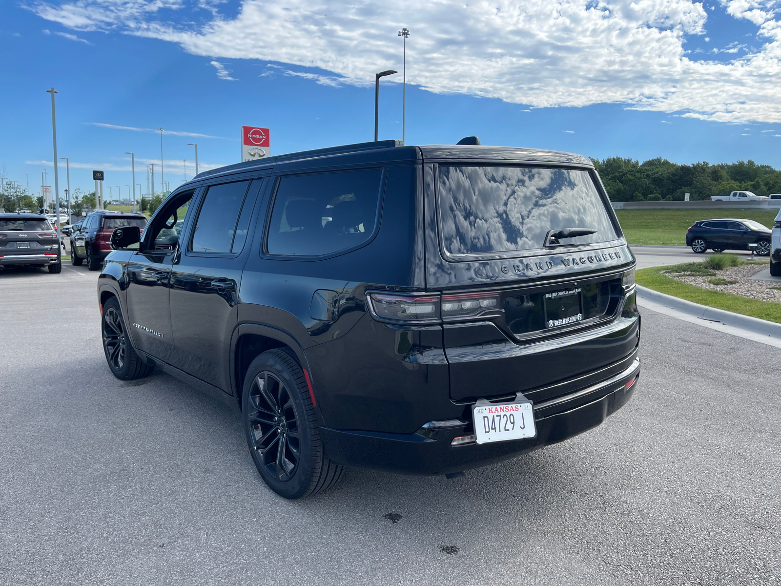 2024 Jeep Grand Wagoneer Series II Obsidian 7