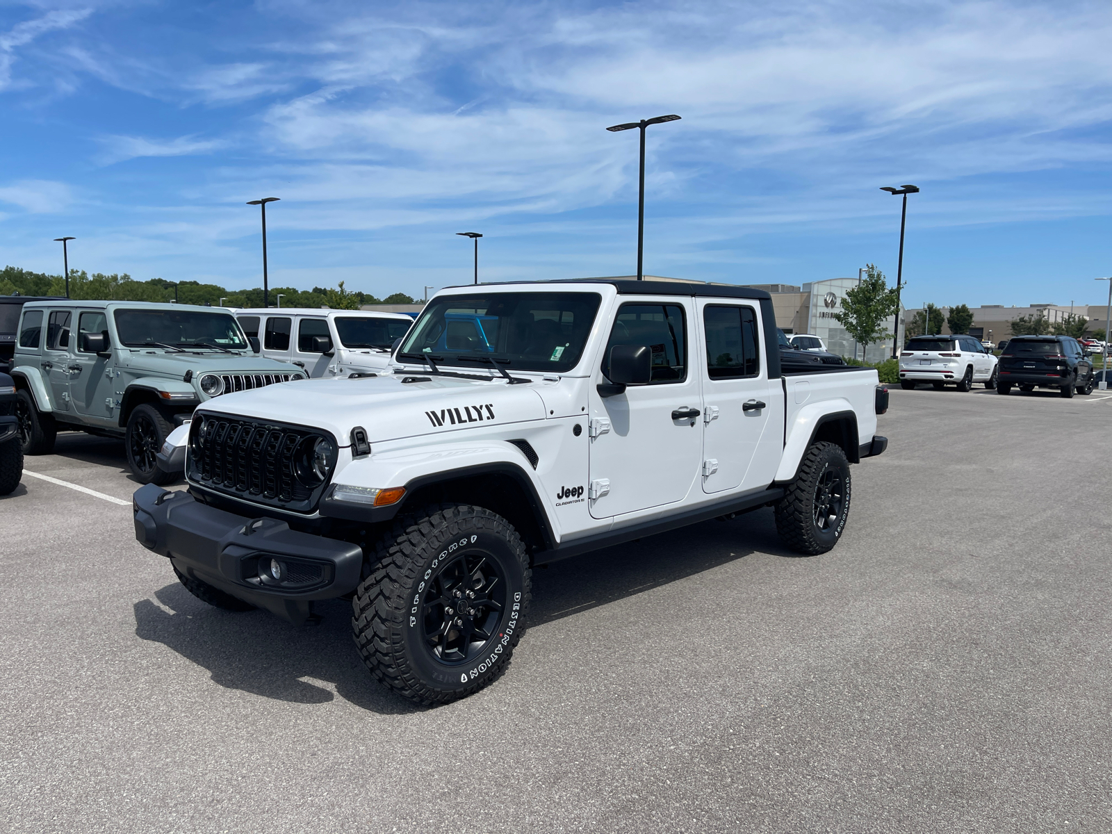 2024 Jeep Gladiator Willys 4x4 4