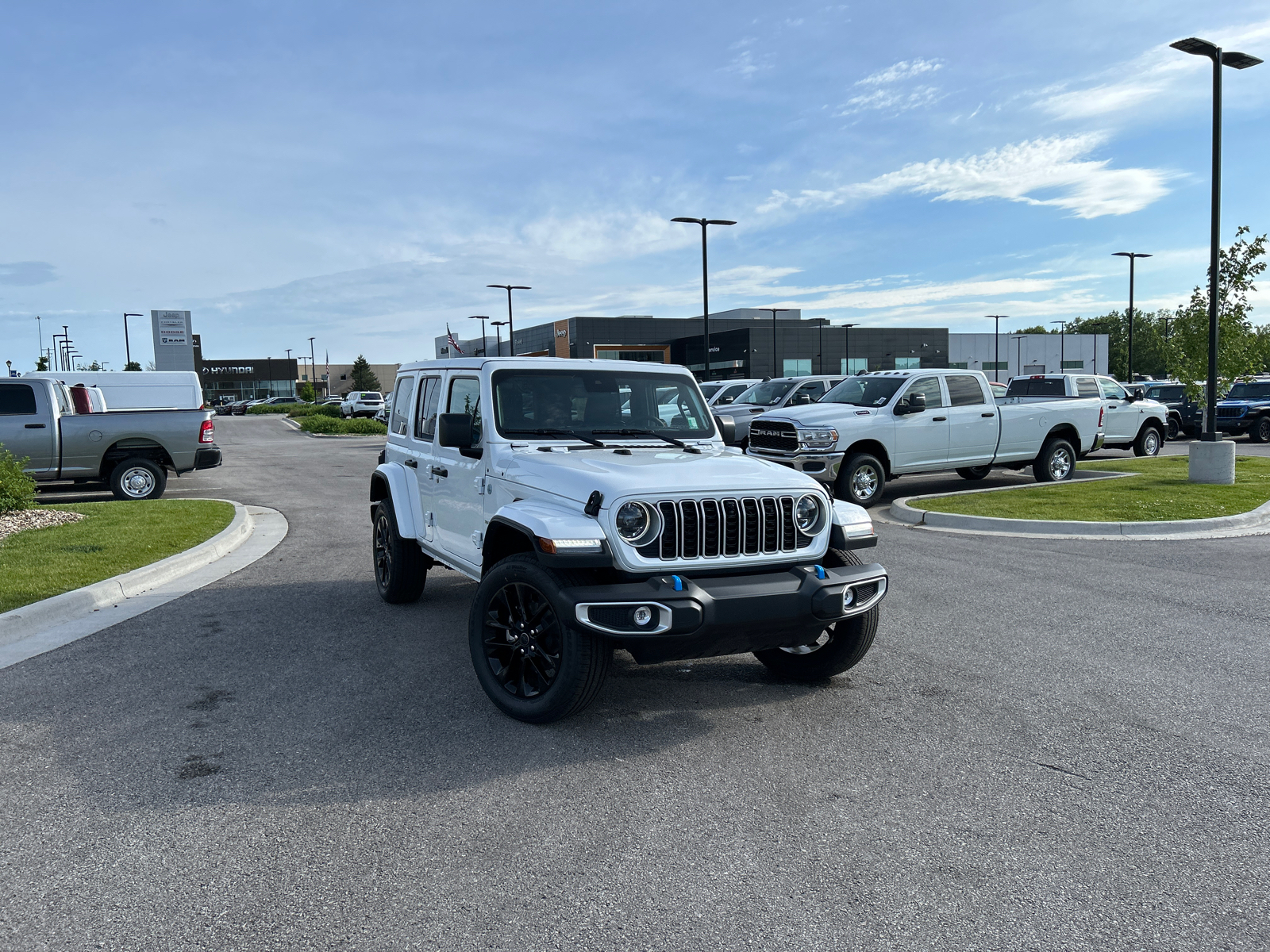 2024 Jeep Wrangler 4xe Sahara 1