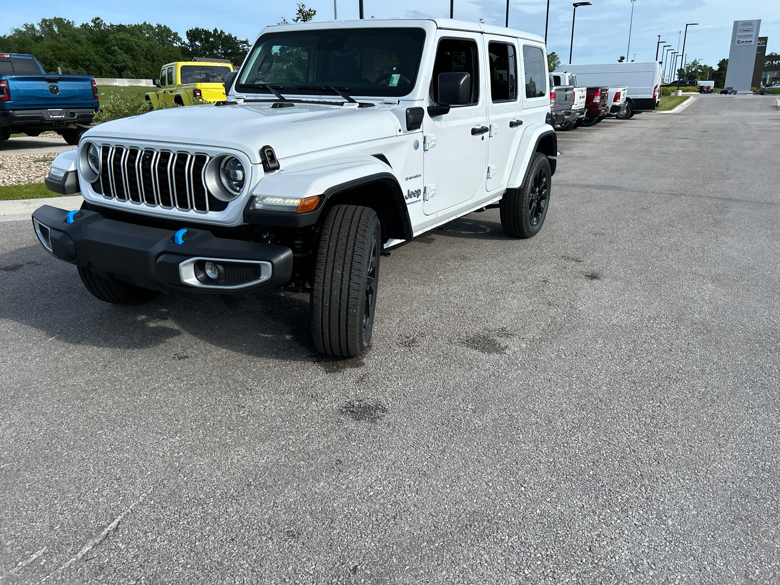 2024 Jeep Wrangler 4xe Sahara 4