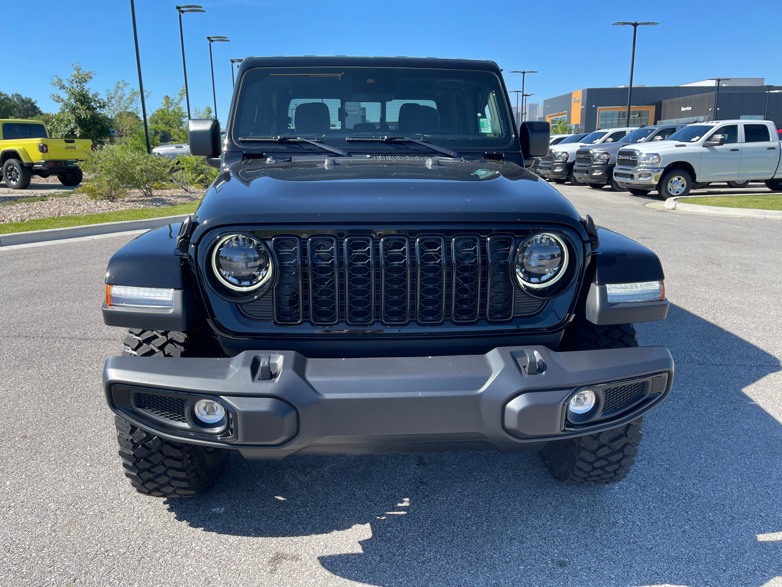 2024 Jeep Gladiator Willys 4x4 3