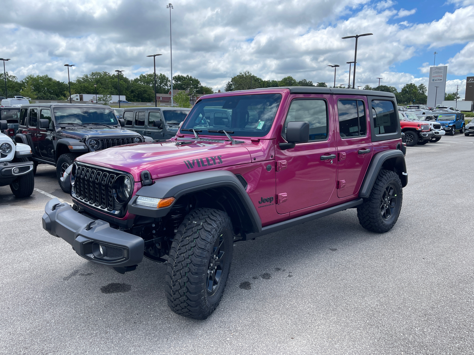 2024 Jeep Wrangler Willys 4