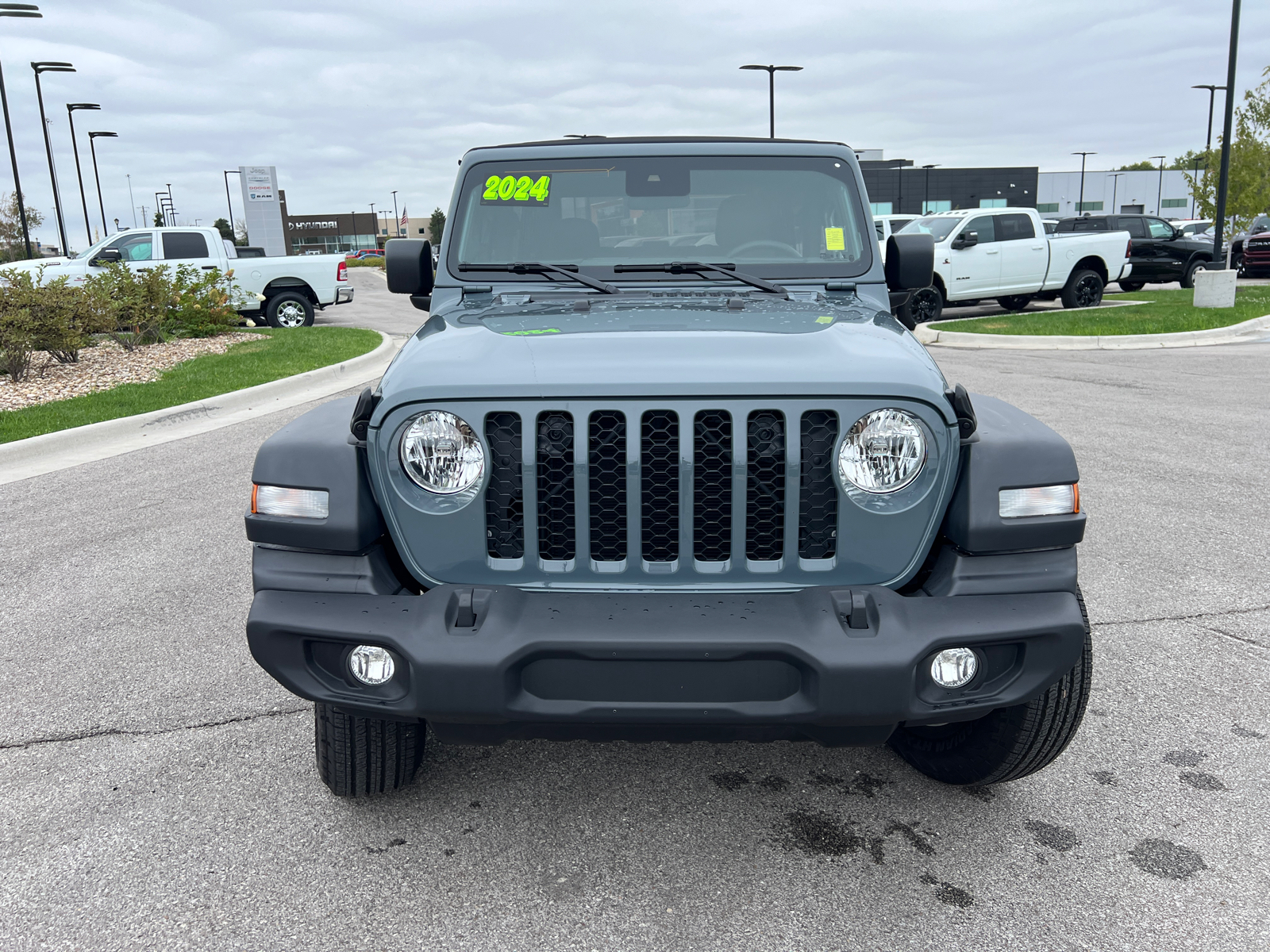 2024 Jeep Wrangler Sport S 3