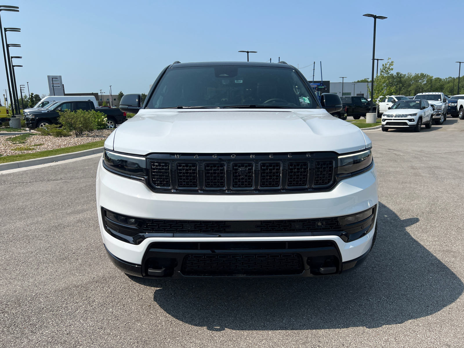 2024 Jeep Grand Wagoneer Series III Obsidian 3