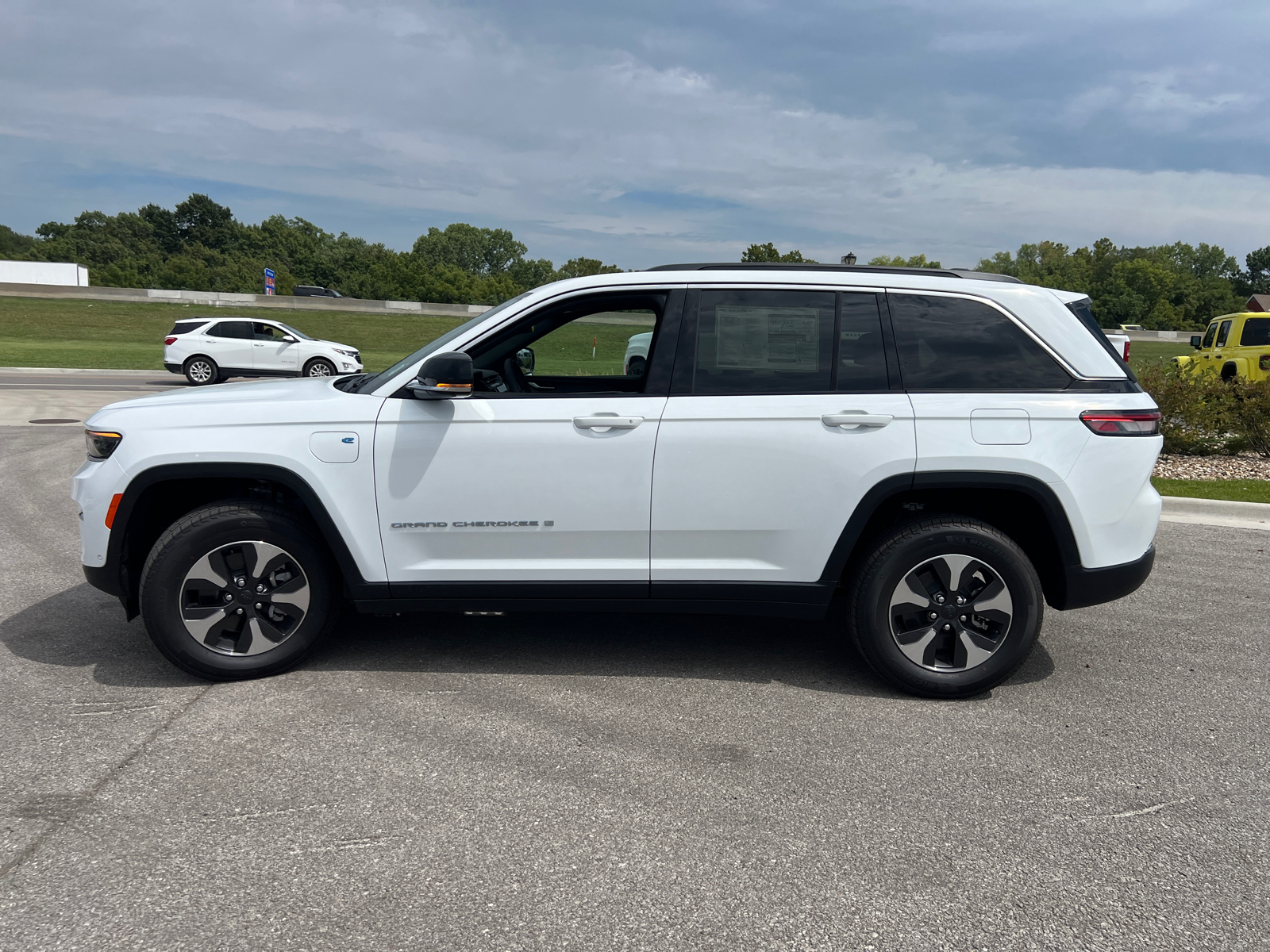 2024 Jeep Grand Cherokee 4xe 4X4 5